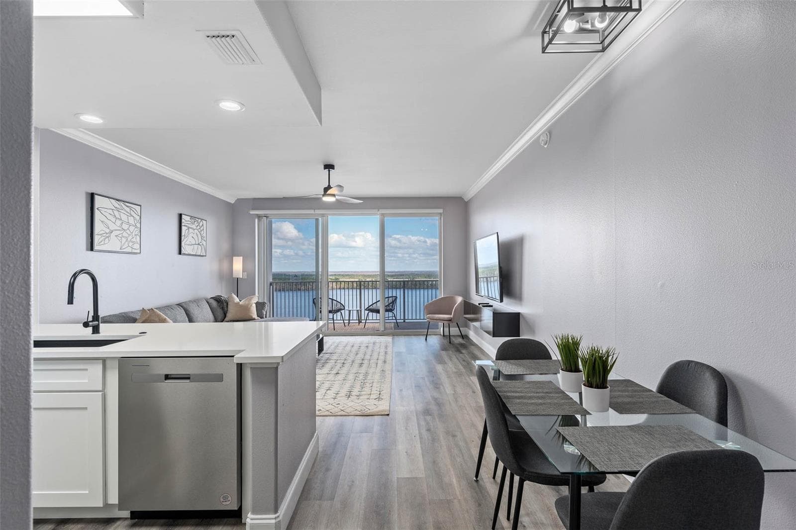 Condo - Hotel at 13427 BLUE HERON BEACH DR #1502, ORLANDO, photo 15 of 35
