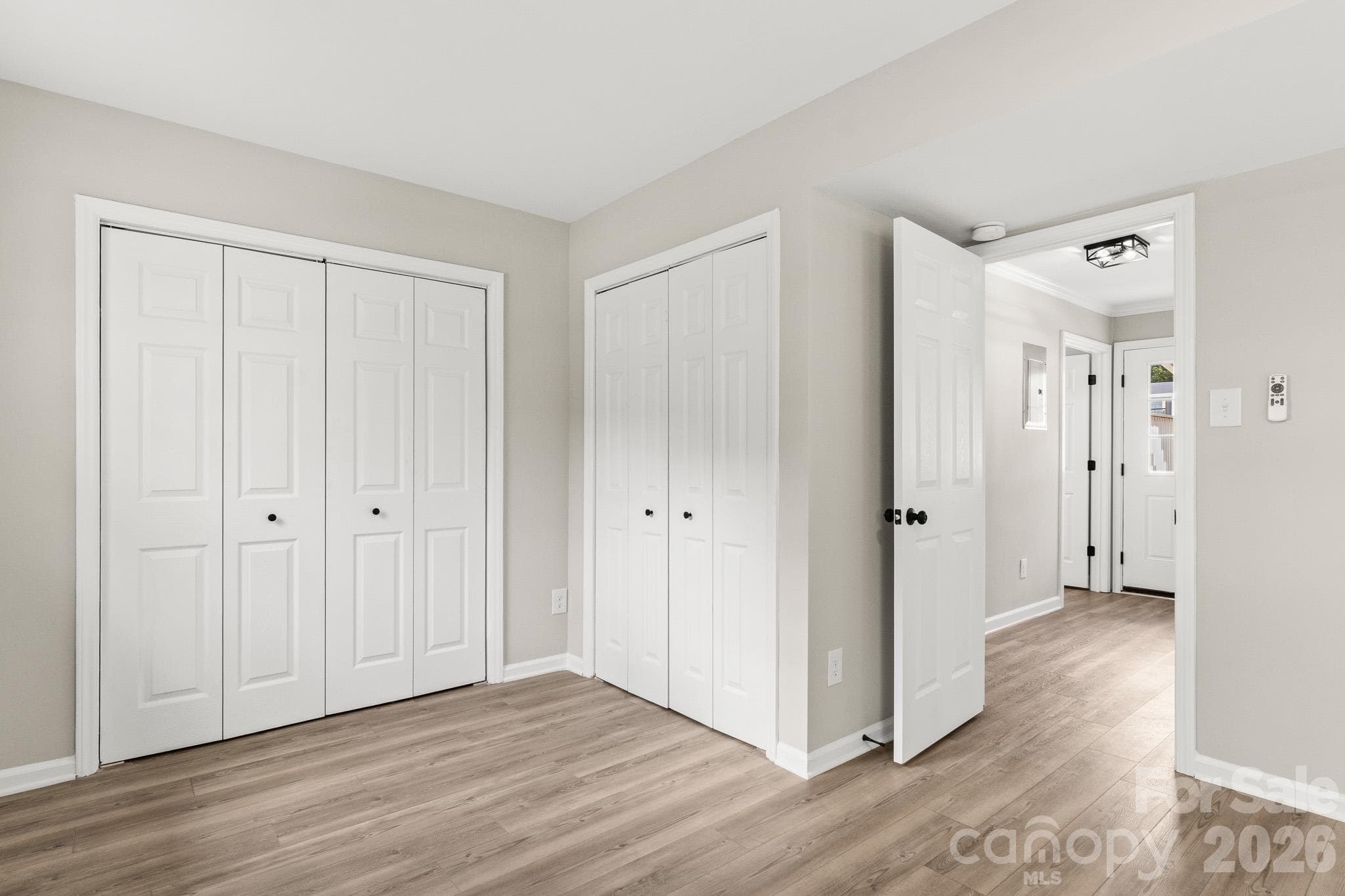 Single Family Residence at 309 Catawba Circle N, Matthews, photo 31 of 48