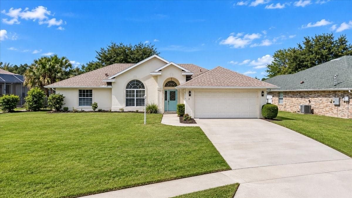 Single Family Residence at 3 LEWIS DR, PALM COAST, photo 2 of 40