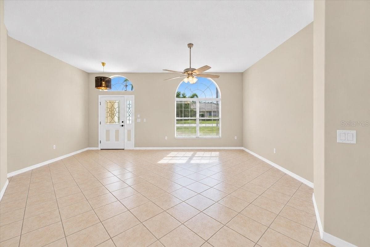 Single Family Residence at 3 LEWIS DR, PALM COAST, photo 5 of 40