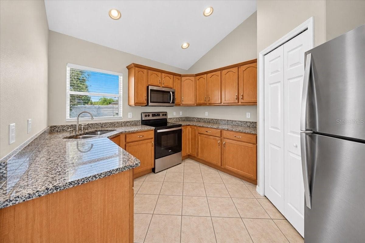 Single Family Residence at 3 LEWIS DR, PALM COAST, photo 14 of 40