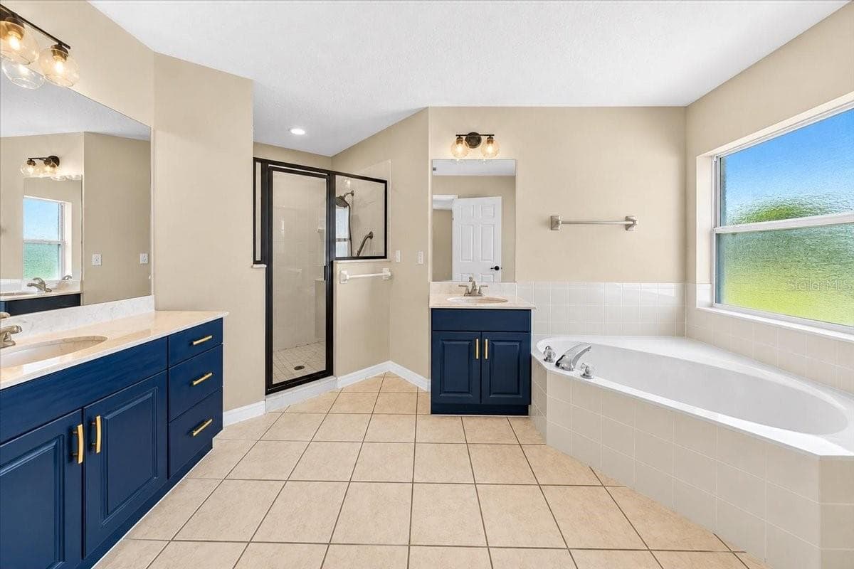 Single Family Residence at 3 LEWIS DR, PALM COAST, photo 26 of 40