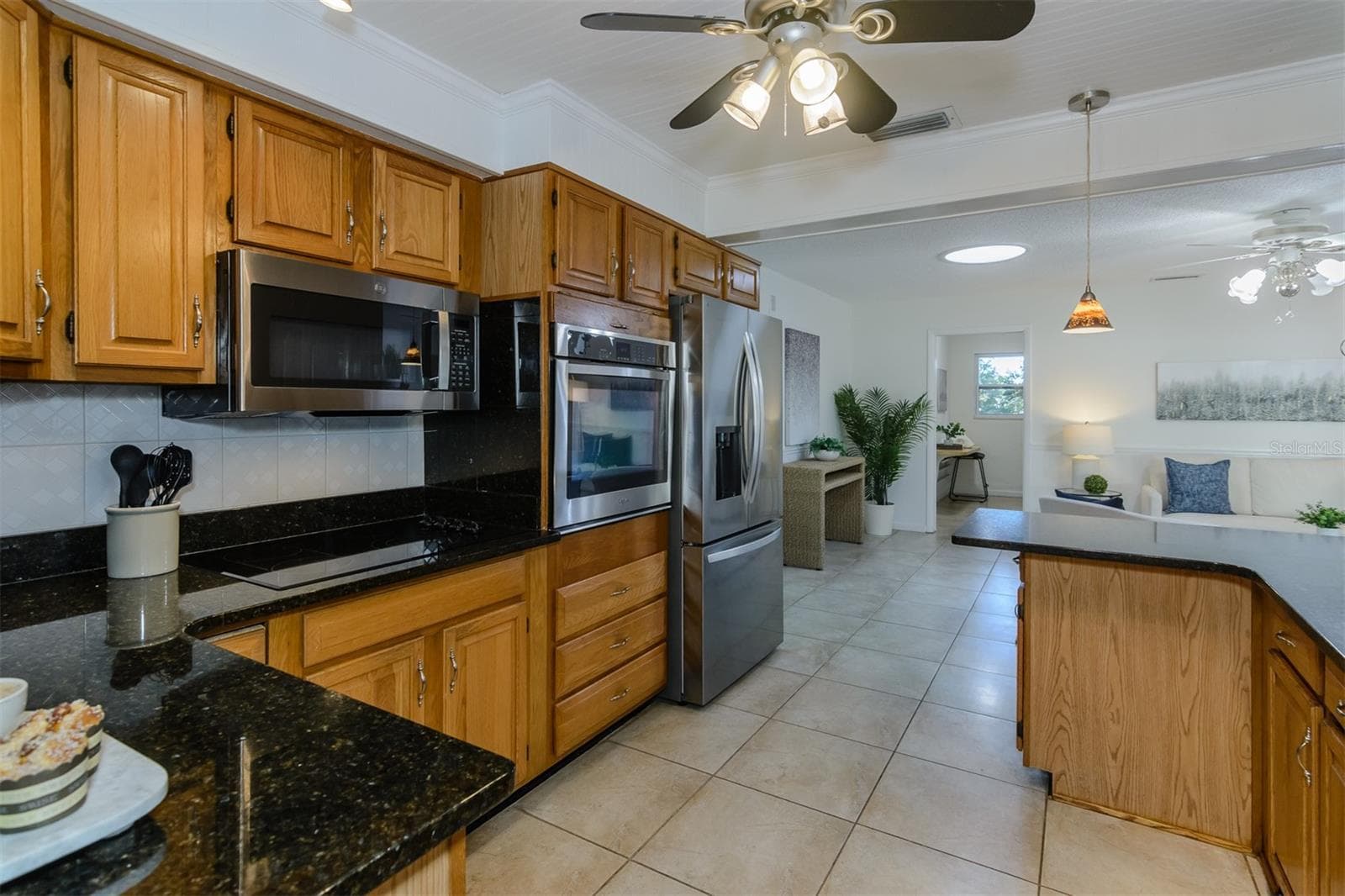 Single Family Residence at 2977 AMBLEGLEN CT, CLEARWATER, photo 19 of 56
