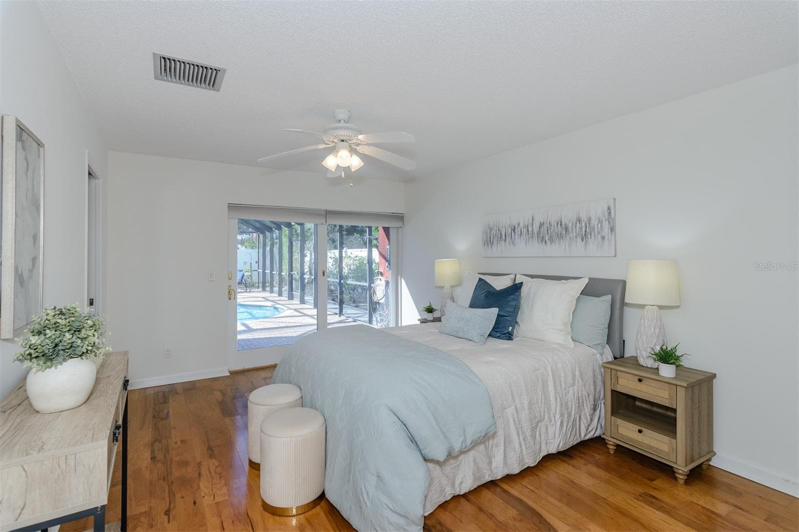 Single Family Residence at 2977 AMBLEGLEN CT, CLEARWATER, photo 35 of 56