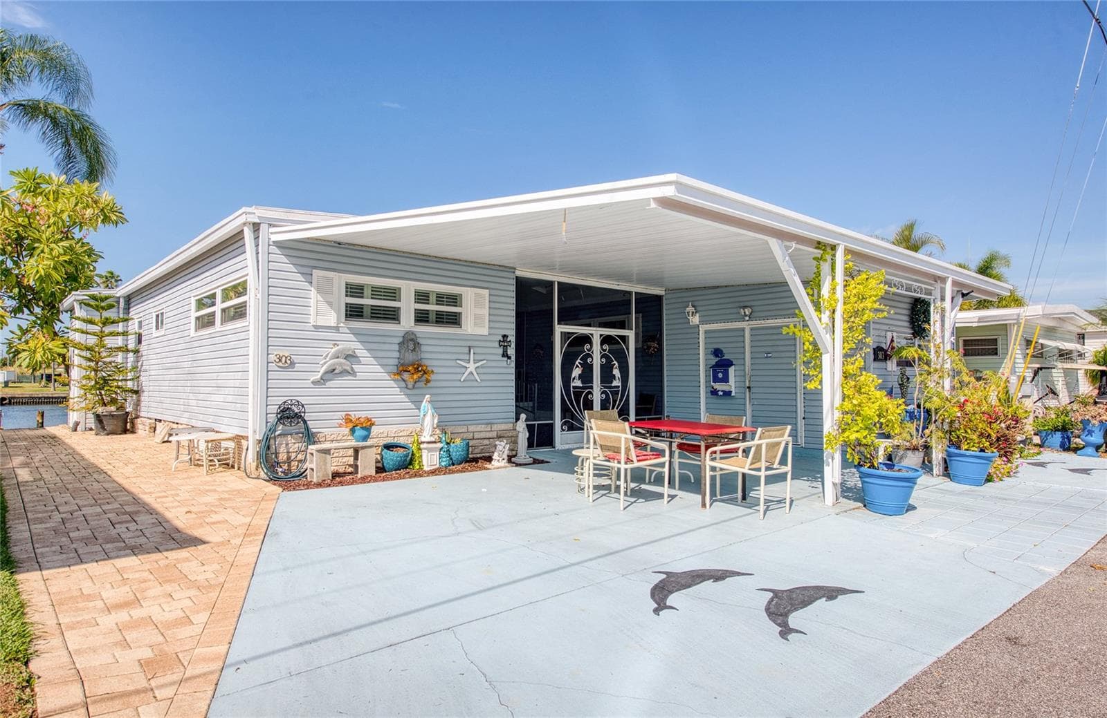18675 US HIGHWAY 19 N #303