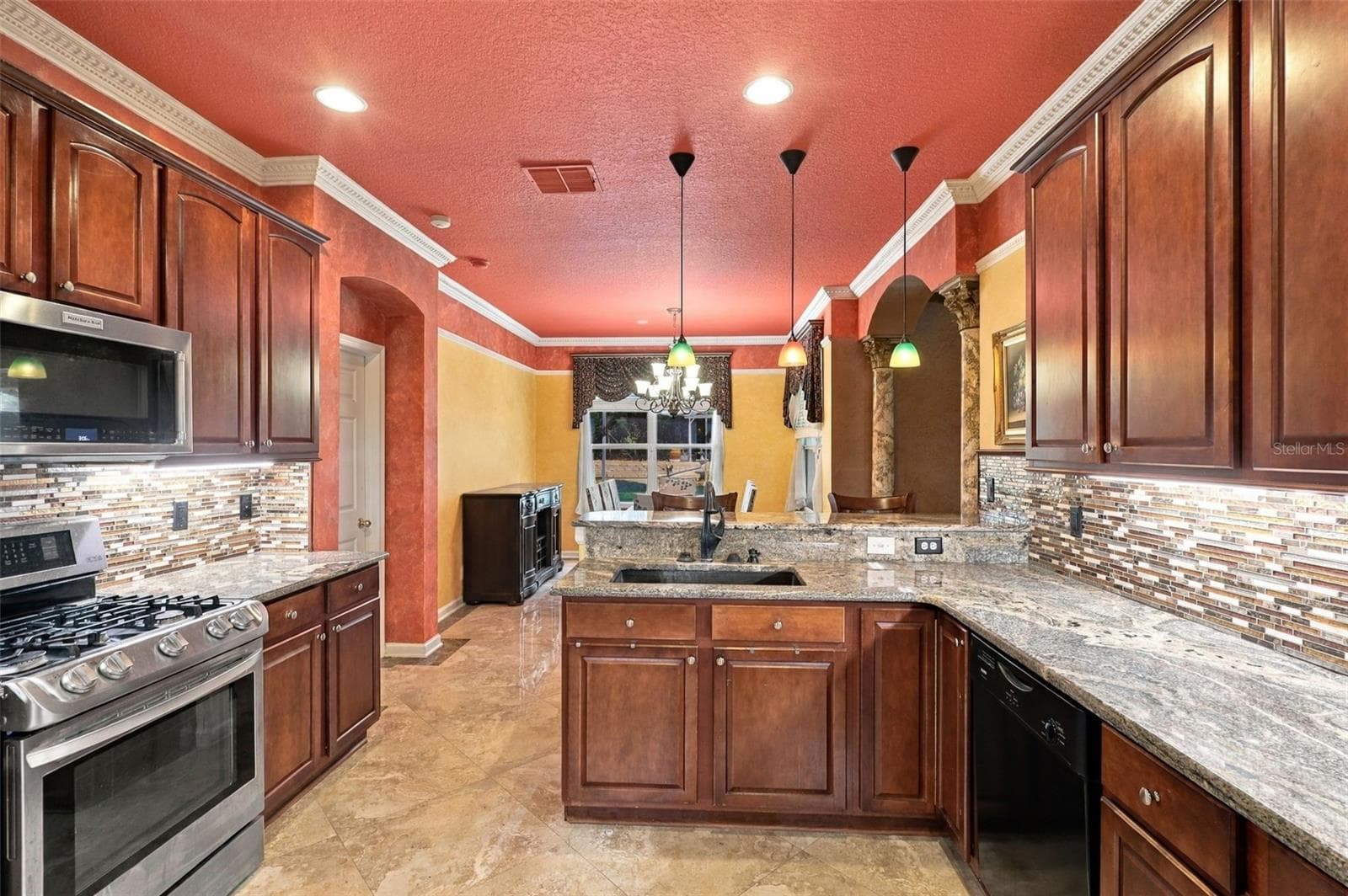 Single Family Residence at 405 RAVENSHILL WAY, DELAND, photo 13 of 44