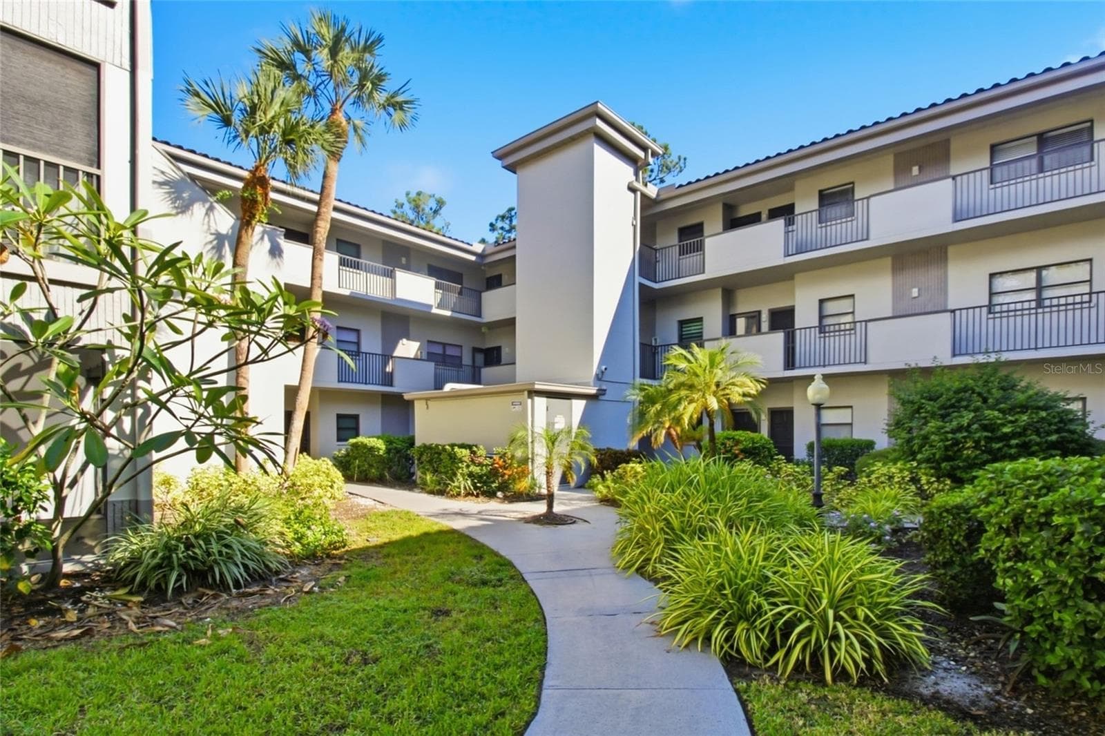 Condominium at 2650 COUNTRYSIDE BLVD #B105, CLEARWATER, photo 3 of 20