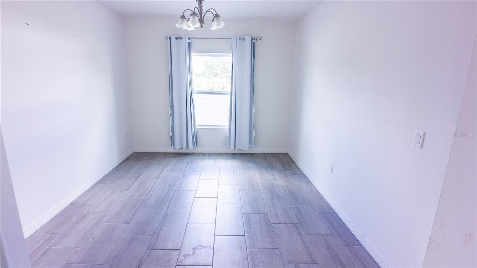 Townhouse at 1062 SAND TORCH CIR, DAVENPORT, photo 5 of 17