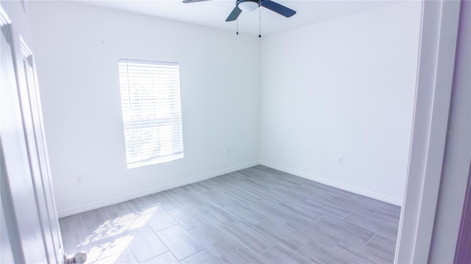 Townhouse at 1062 SAND TORCH CIR, DAVENPORT, photo 9 of 17