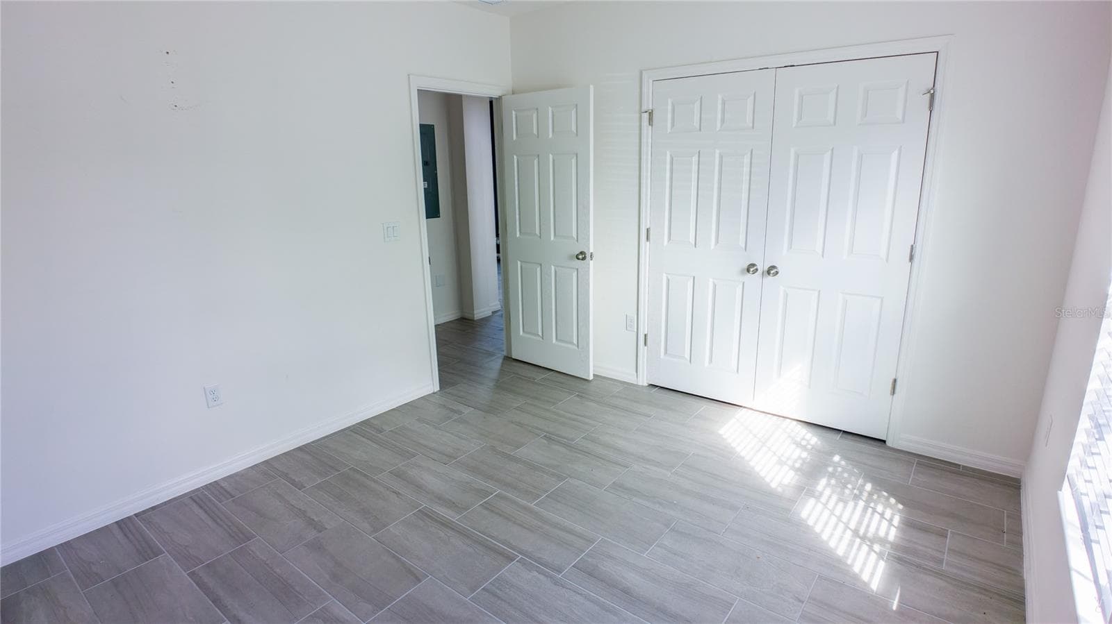 Townhouse at 1062 SAND TORCH CIR, DAVENPORT, photo 10 of 17