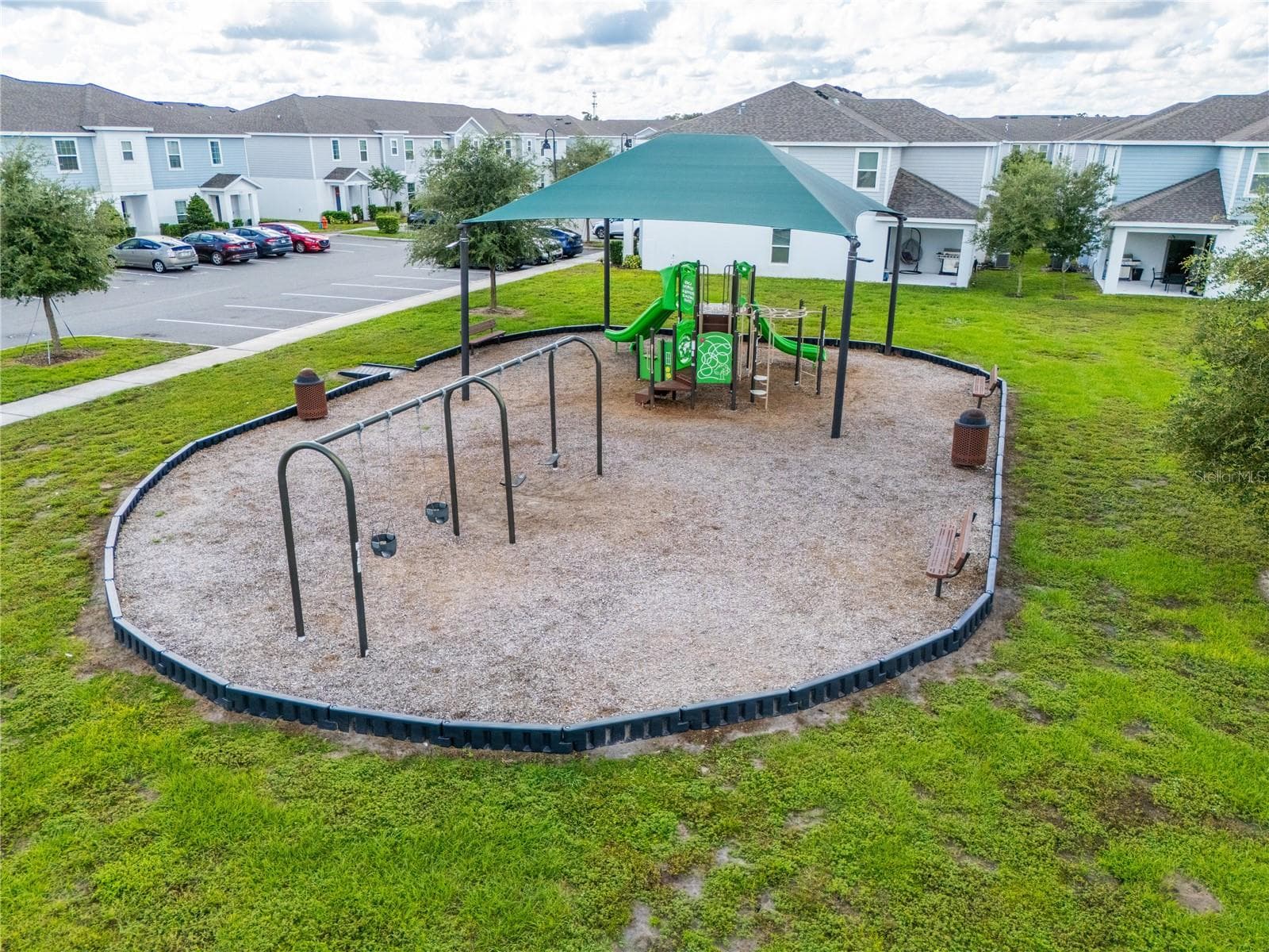 Townhouse at 1062 SAND TORCH CIR, DAVENPORT, photo 14 of 17