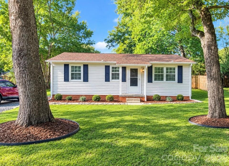 Single Family Residence at 712 Bridges Drive, Kings Mountain