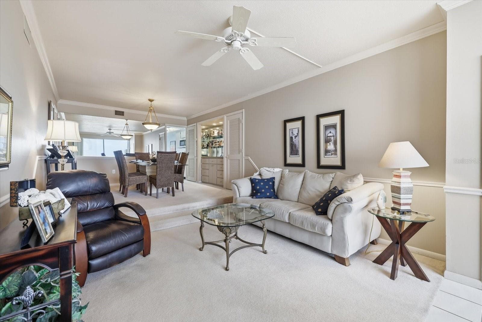 Living room / Dining Room - 1555 TARPON CENTER DR #116, VENICE
