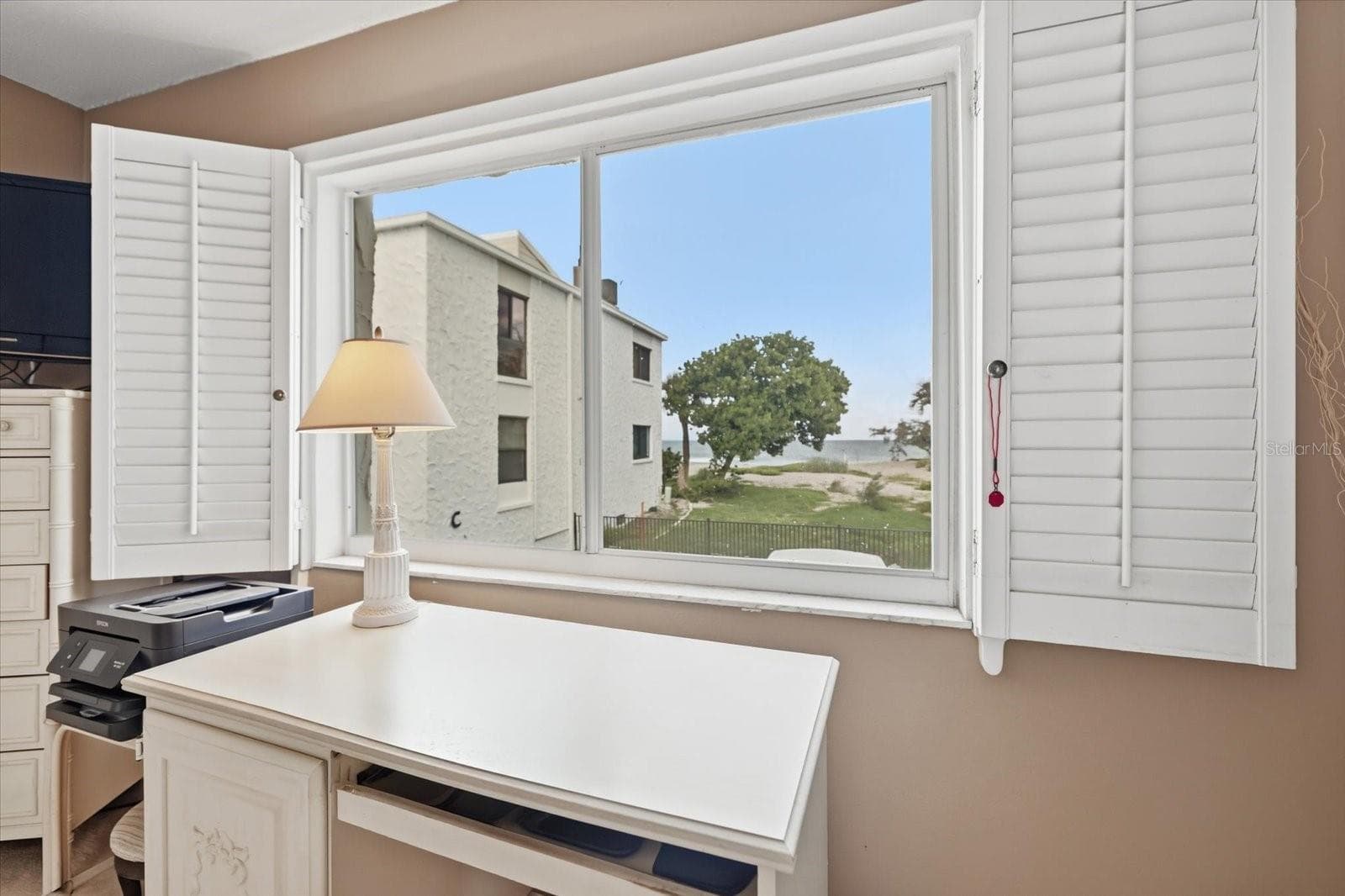 Picture window to Gulf! - 1555 TARPON CENTER DR #116, VENICE