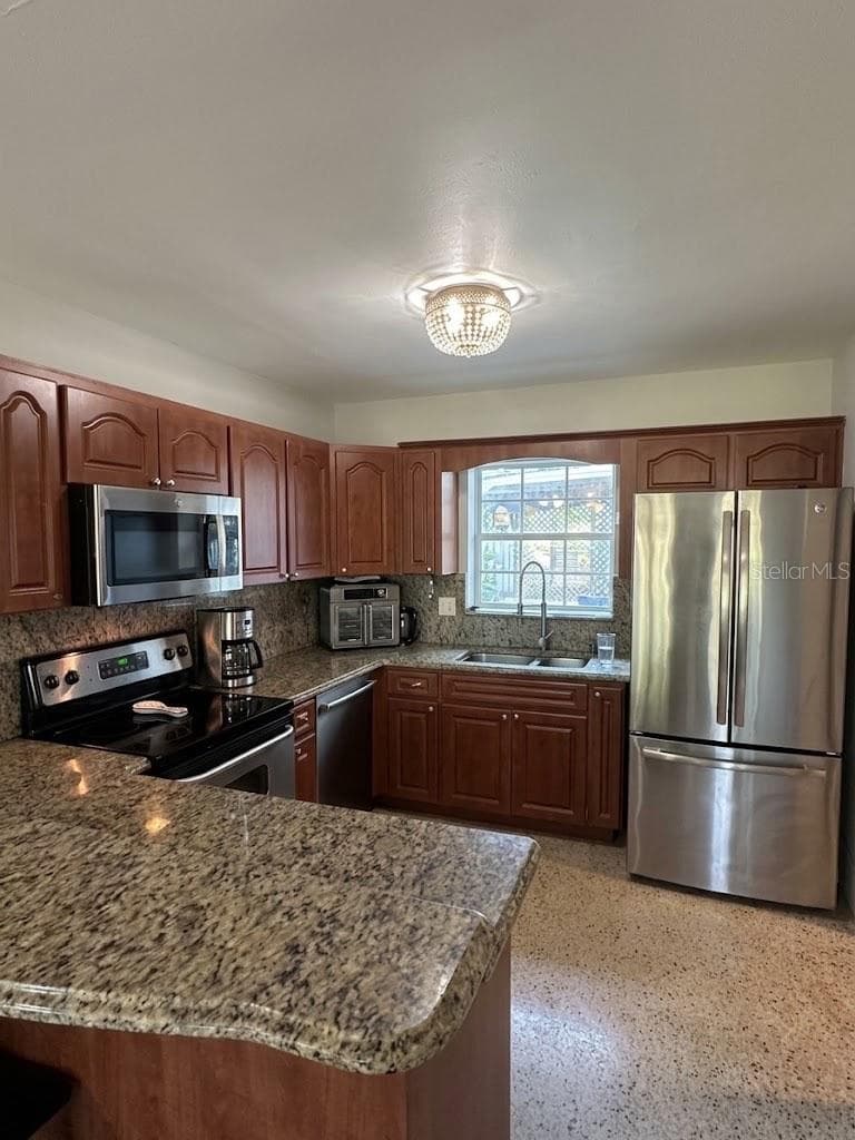 Single Family Residence at 4762 54TH AVE N, ST PETERSBURG, photo 6 of 24