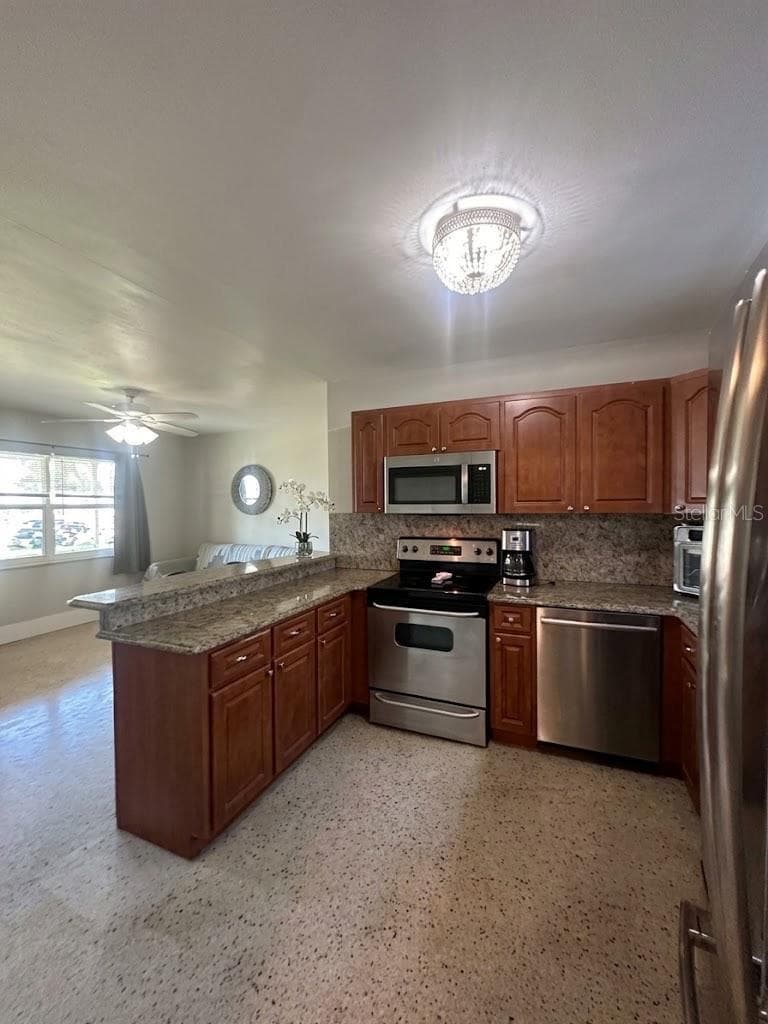 Single Family Residence at 4762 54TH AVE N, ST PETERSBURG, photo 7 of 24
