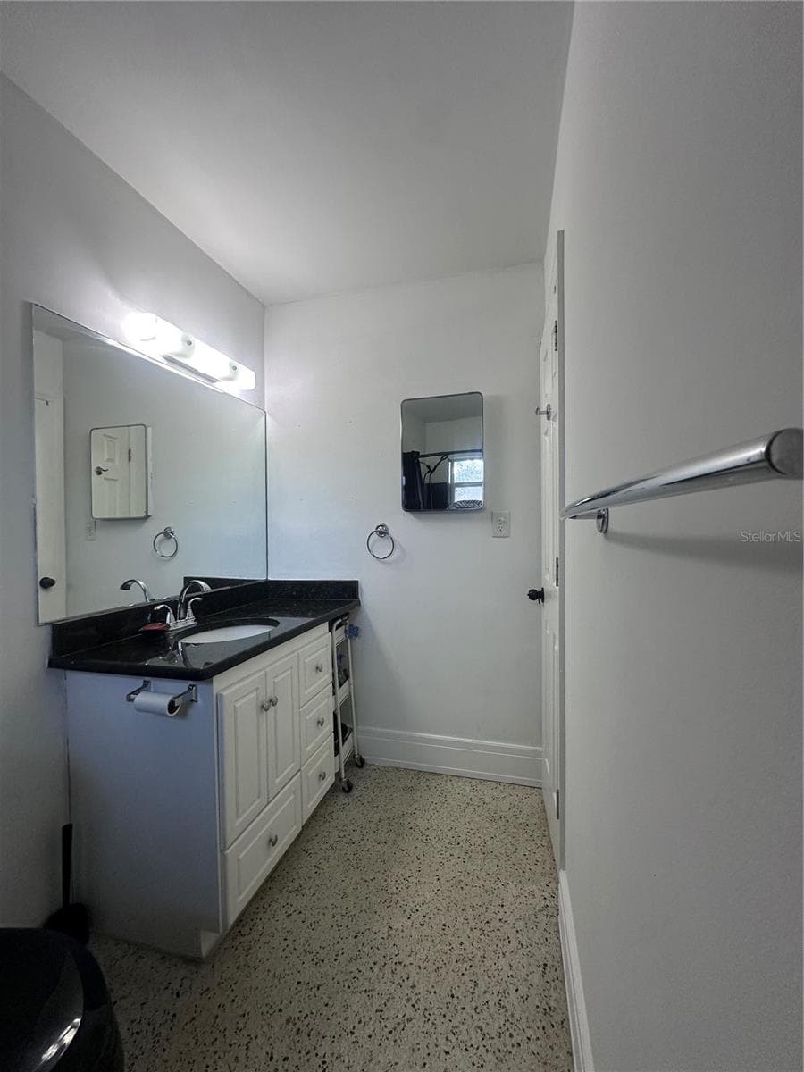 Single Family Residence at 4762 54TH AVE N, ST PETERSBURG, photo 11 of 24