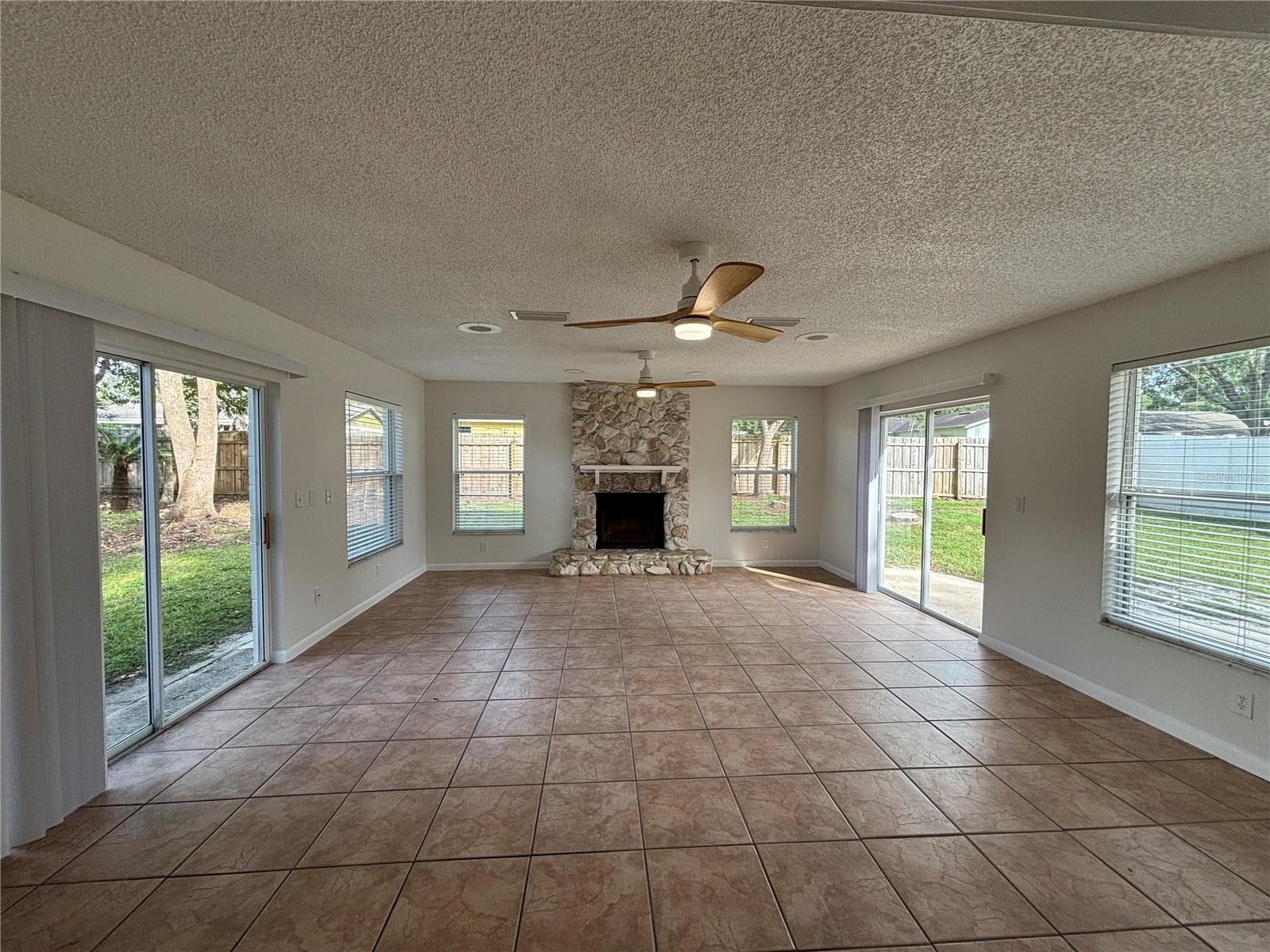 Family Room - 103 BILSDALE CT, LONGWOOD