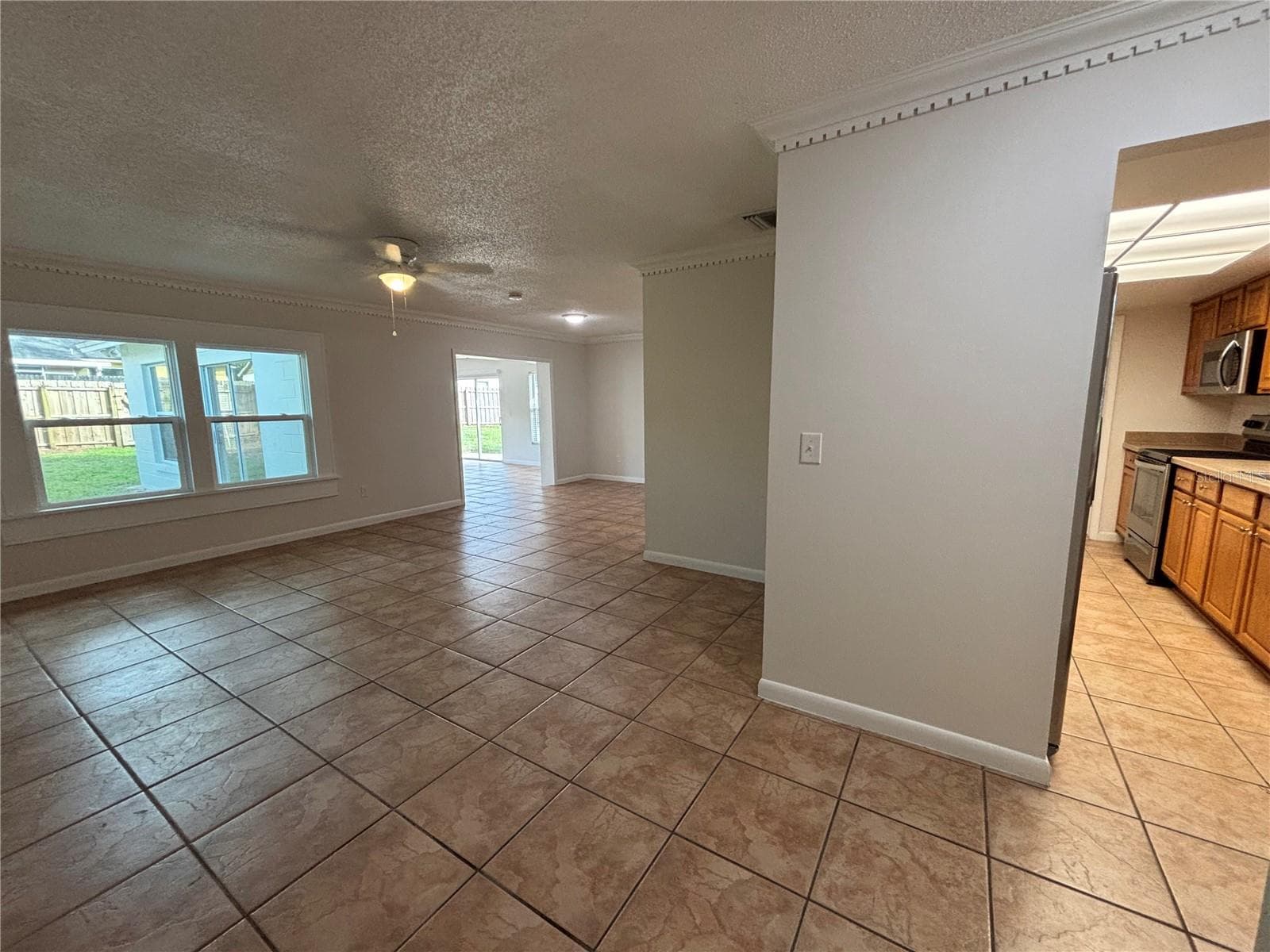 Living Room - 103 BILSDALE CT, LONGWOOD