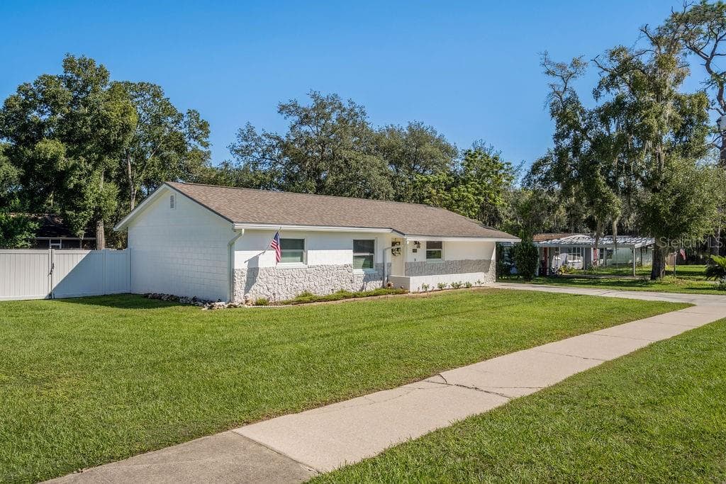 Single Family Residence at 1970 W LAKE BRANTLEY RD, LONGWOOD, photo 2 of 39
