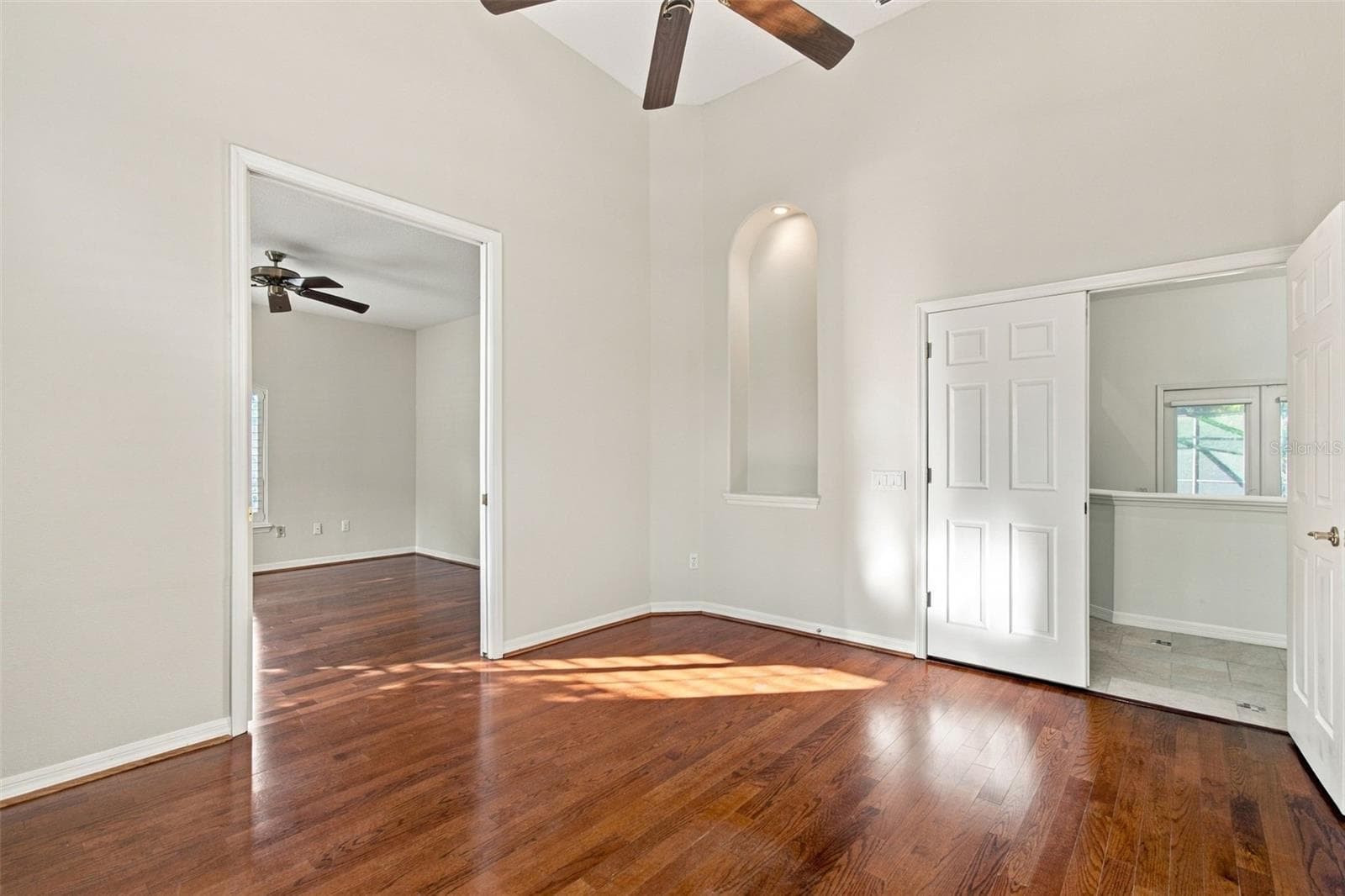 Single Family Residence at 19108 CENTRE ROSE BLVD, LUTZ, photo 19 of 102