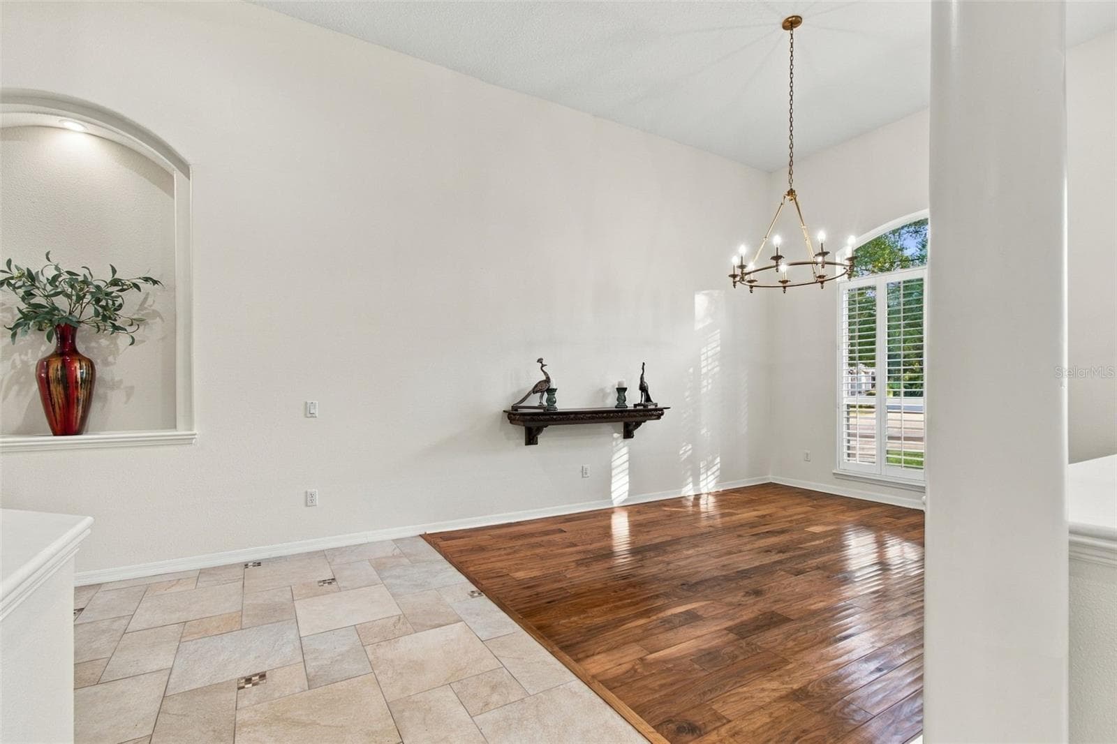 Single Family Residence at 19108 CENTRE ROSE BLVD, LUTZ, photo 11 of 102
