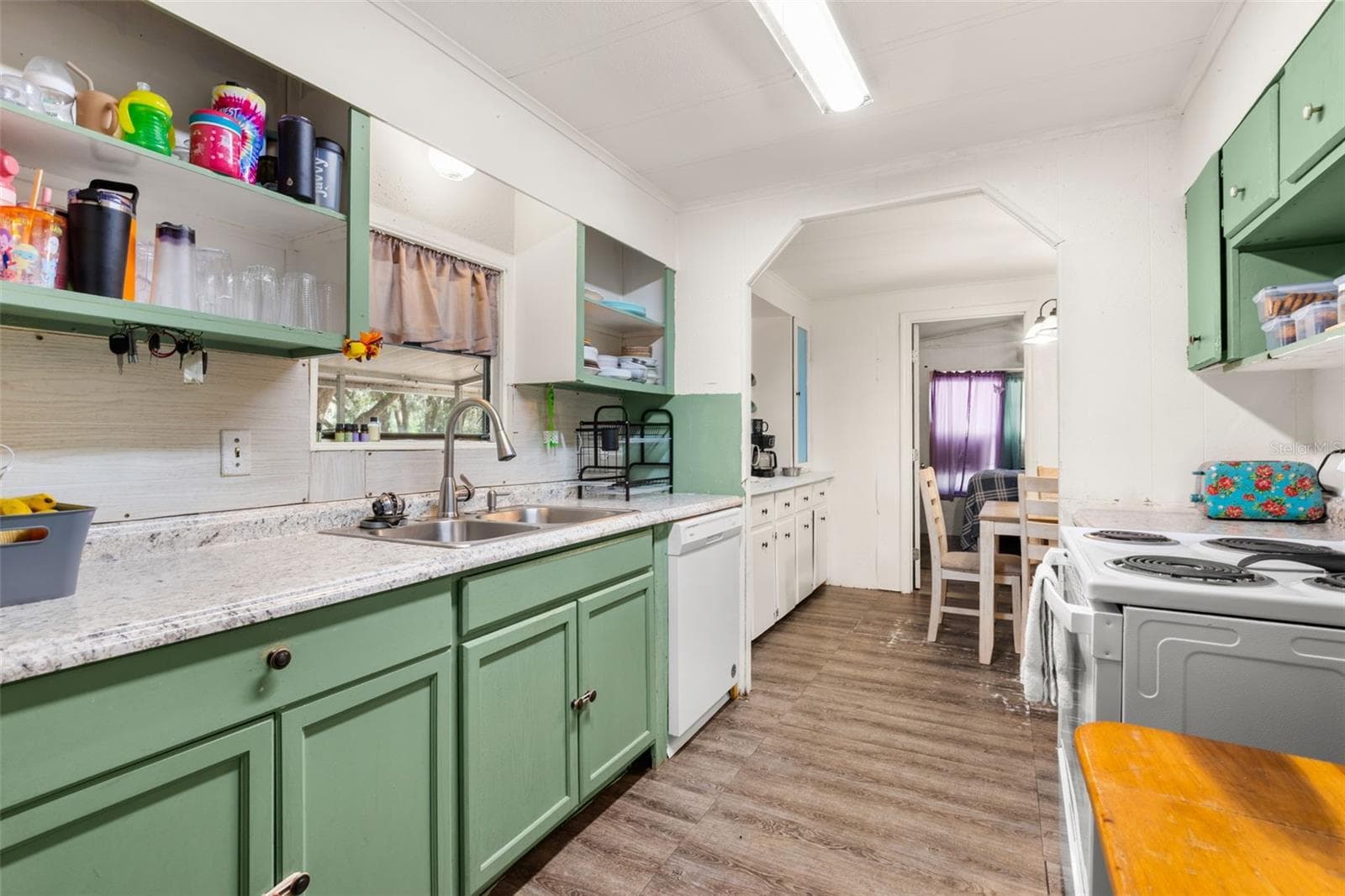 Kitchen - 3310 BOB CAT TRL, LAKE WALES
