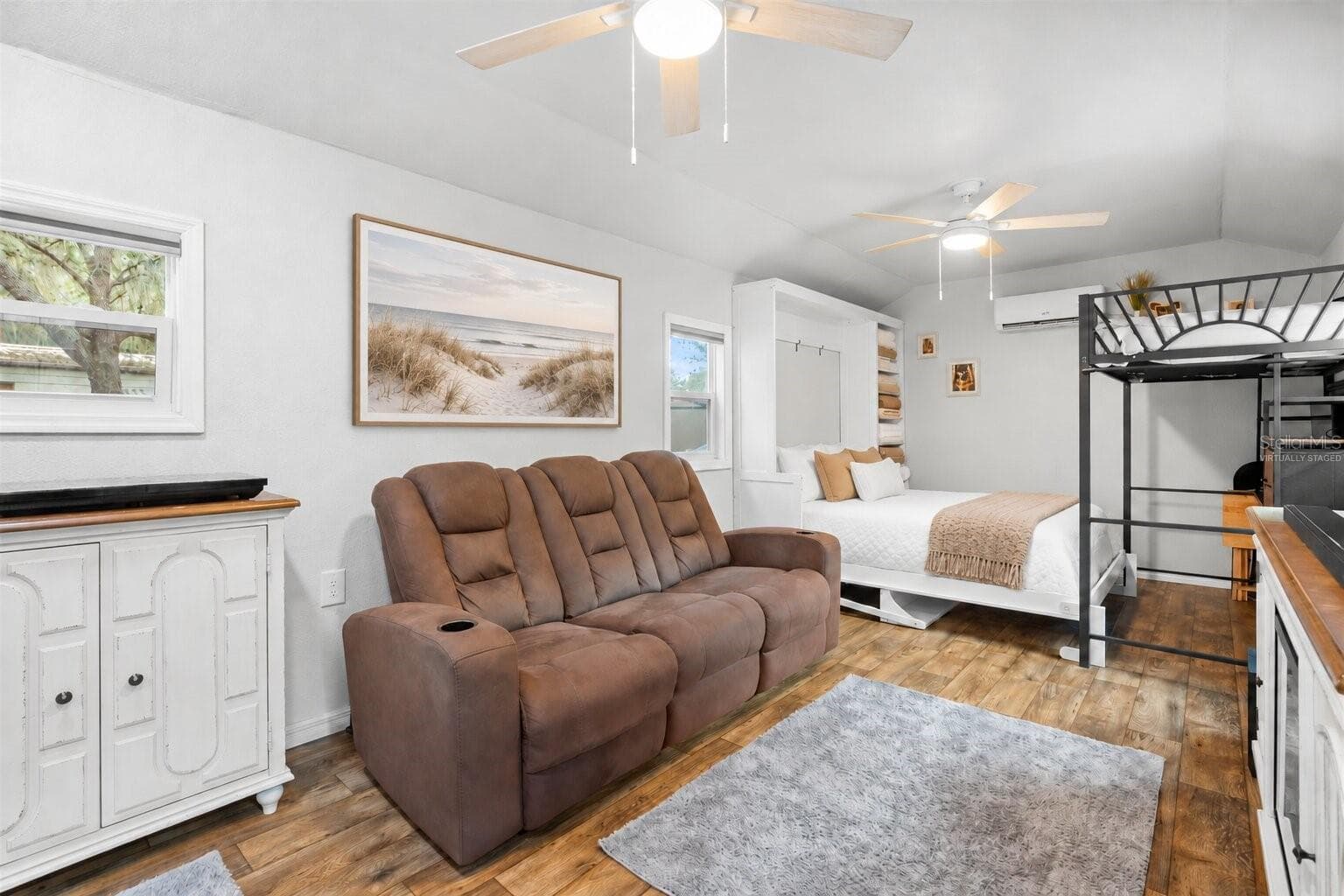 Virtually Staged Photo and Linens only - 3310 BOB CAT TRL, LAKE WALES