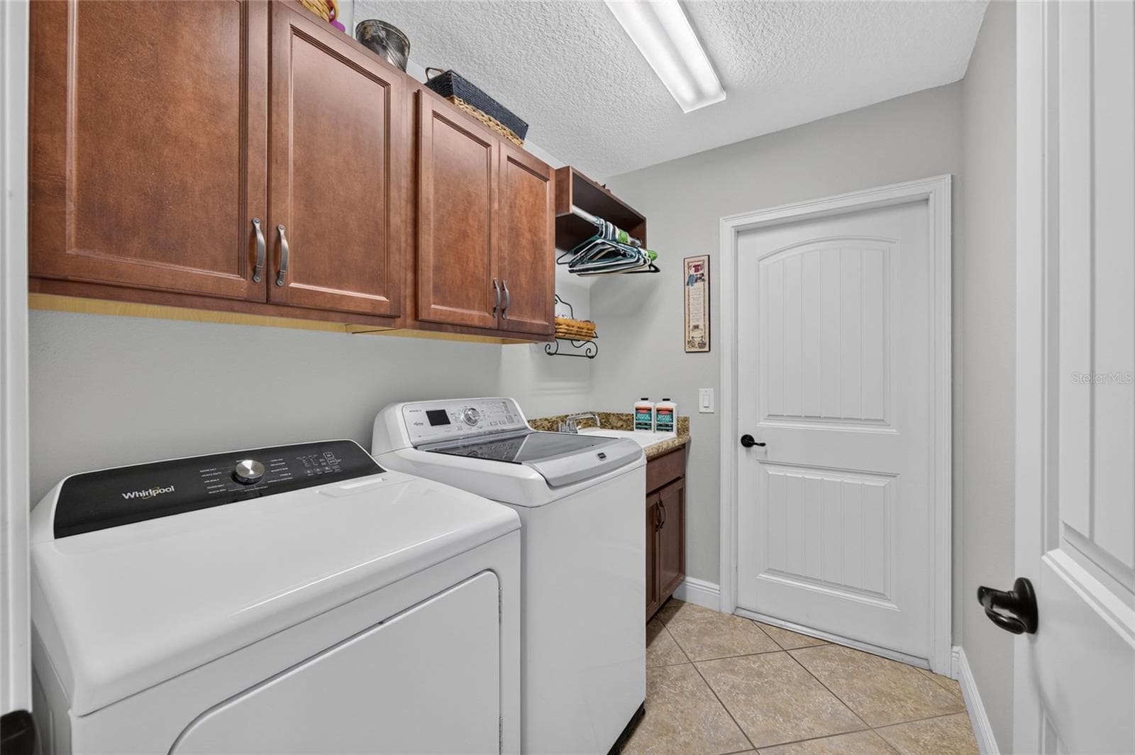 Single Family Residence at 8340 SE 159TH LN, SUMMERFIELD, photo 38 of 49