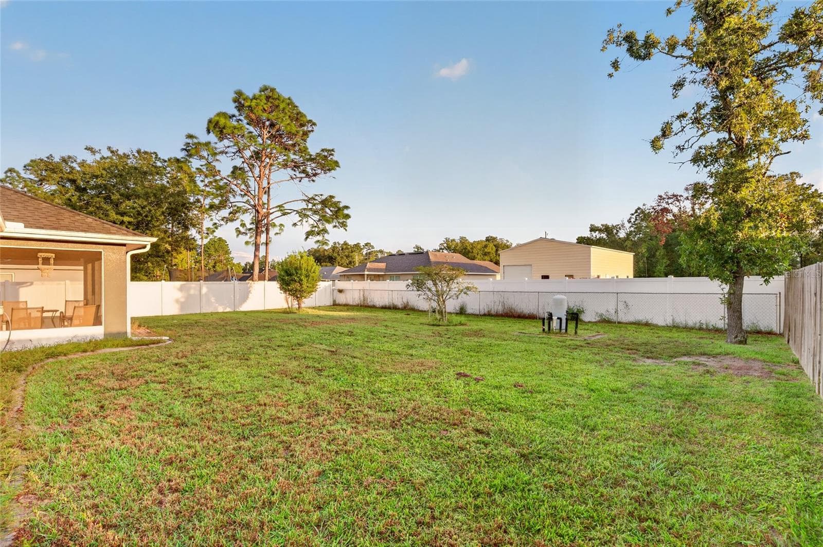 Single Family Residence at 8340 SE 159TH LN, SUMMERFIELD, photo 48 of 49