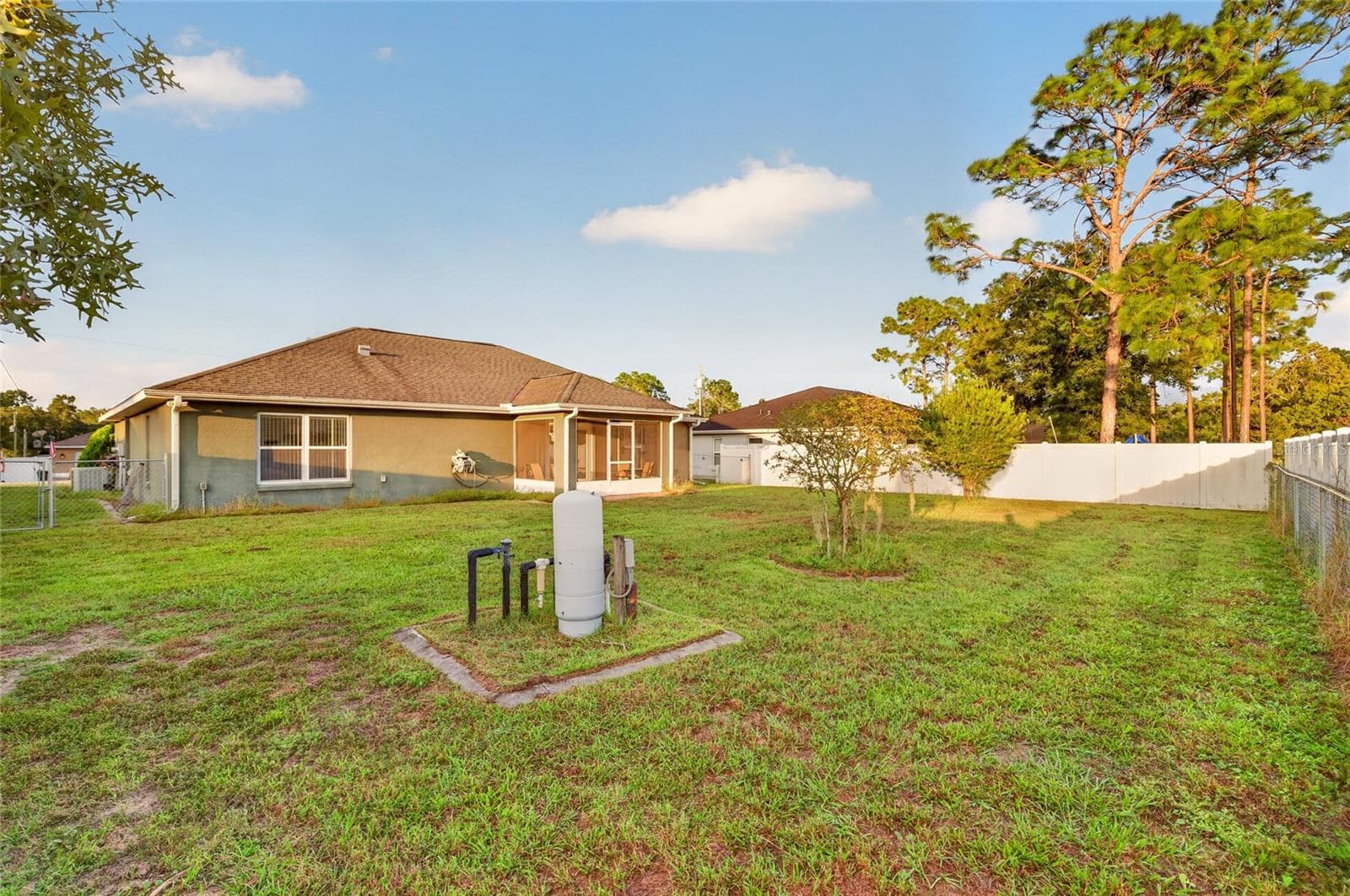 Single Family Residence at 8340 SE 159TH LN, SUMMERFIELD, photo 49 of 49