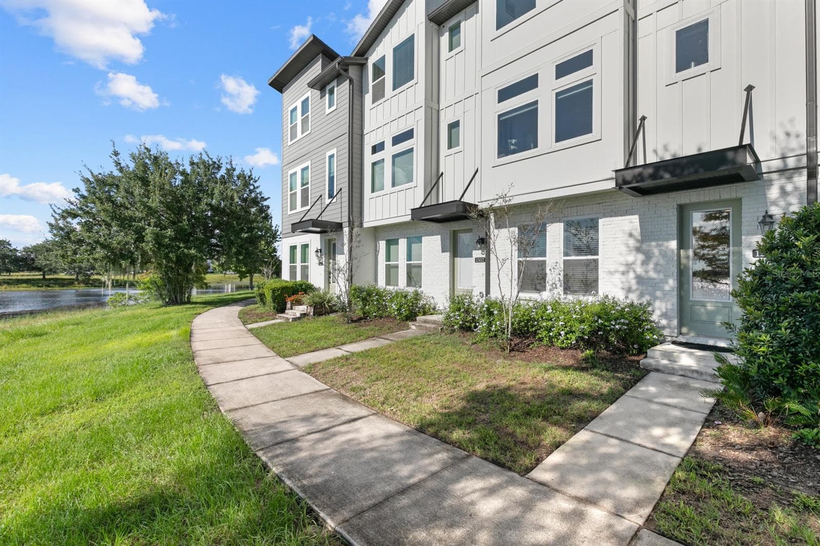 Townhouse at 12420 KOSHIBA ALY, ORLANDO, photo 4 of 56
