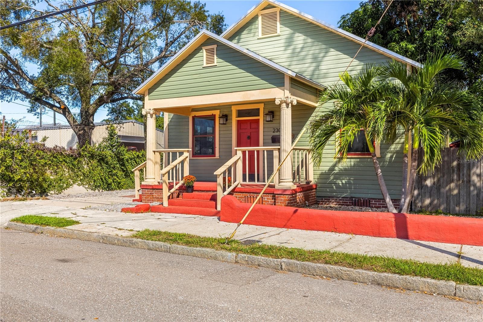 Single Family Residence at 2308 E 4TH AVE, TAMPA, photo 2 of 49