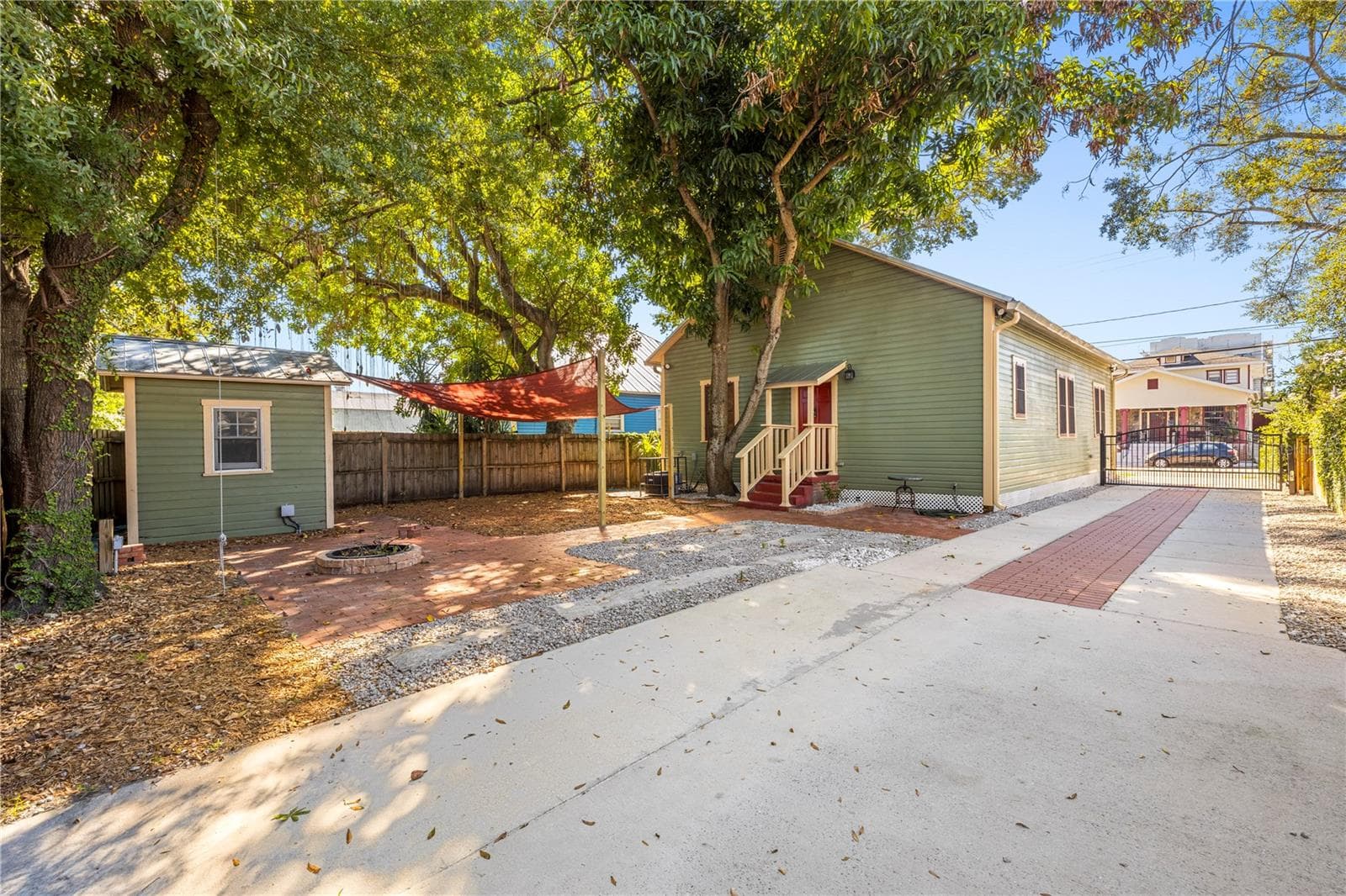 Single Family Residence at 2308 E 4TH AVE, TAMPA, photo 42 of 49