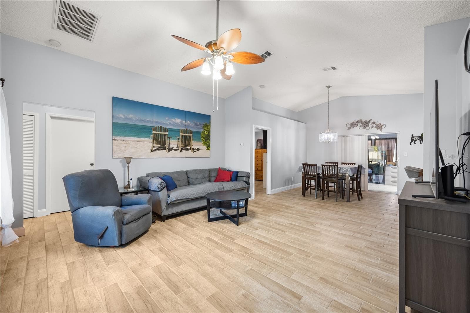 Single Family Residence at 2930 WOOLRIDGE DR, ORLANDO, photo 5 of 24