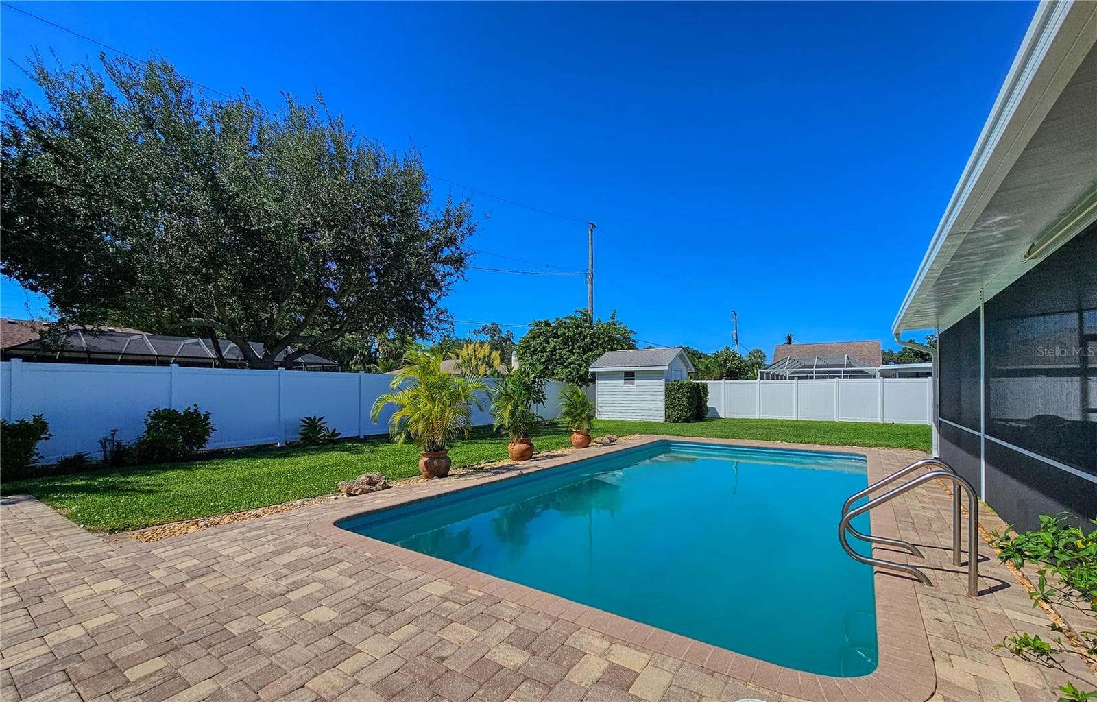 15' x 30' Freshwater Pool - 2304 50TH ST W, BRADENTON