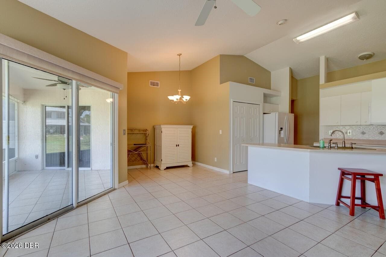 Townhouse at 1601 DEER SPRINGS RD, PORT ORANGE, photo 4 of 35