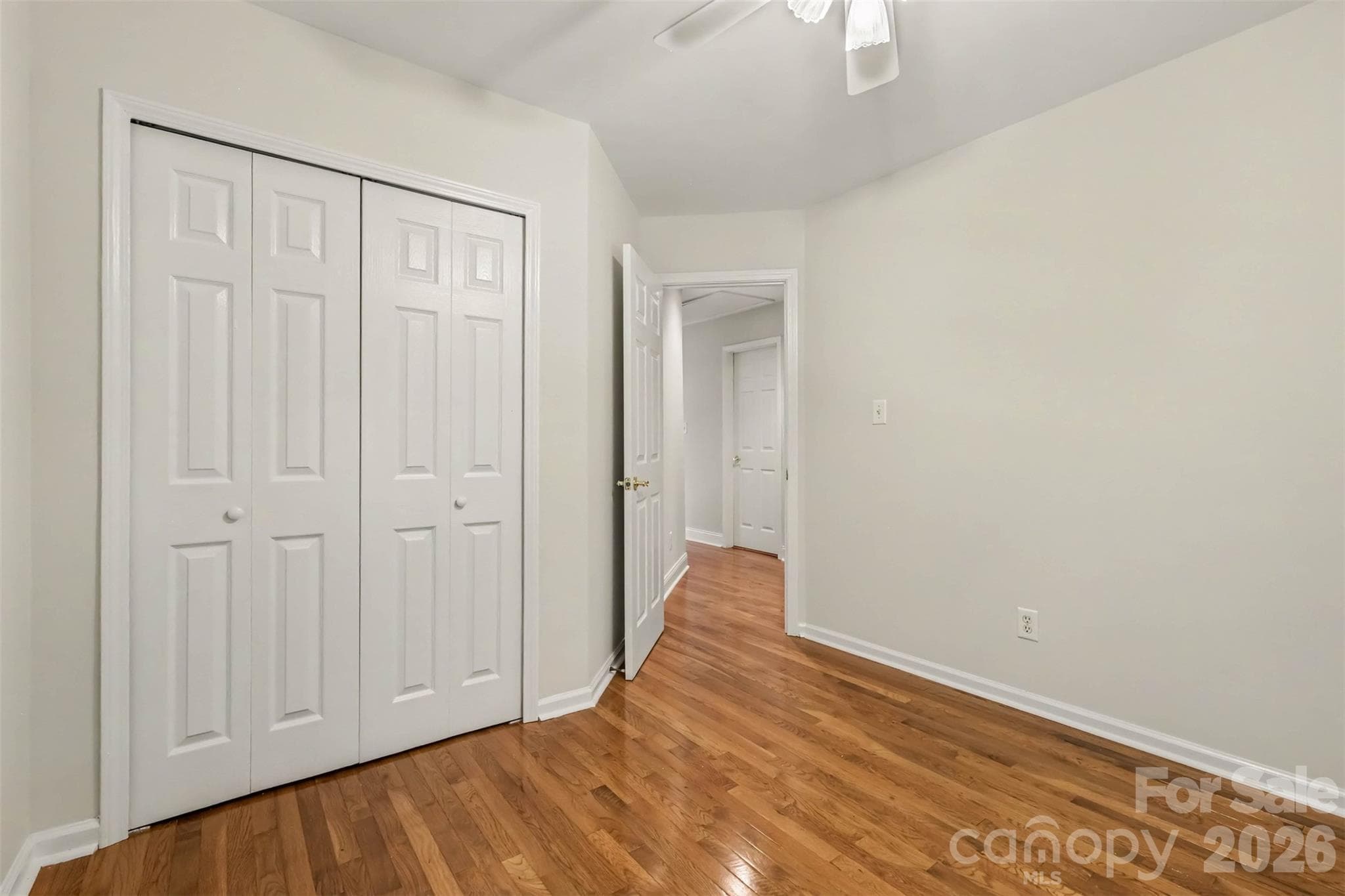Single Family Residence at 2103 Sablewood Drive, Charlotte, photo 20 of 33