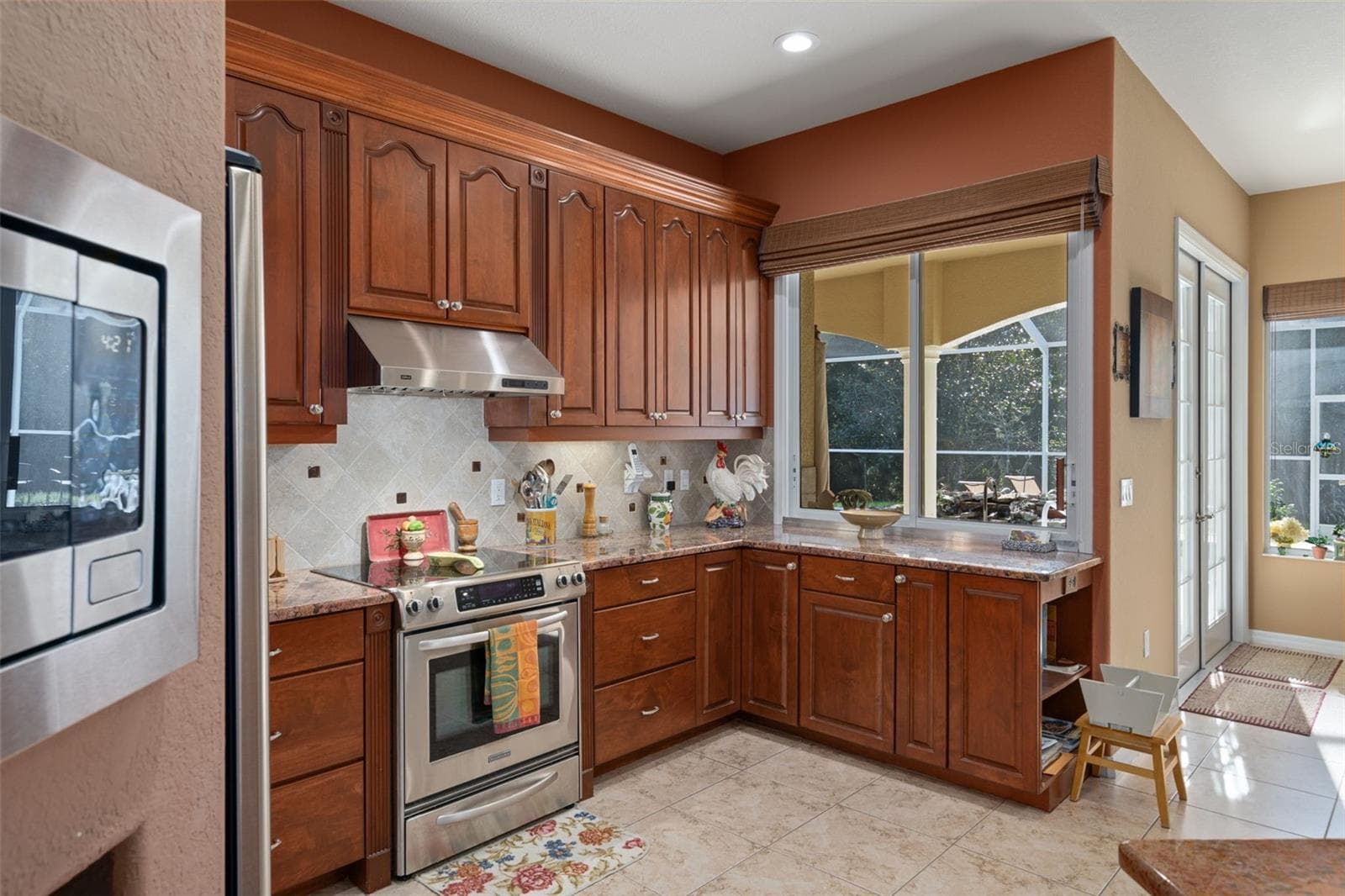 Kitchen - 409 SILAS CT, SPRING HILL