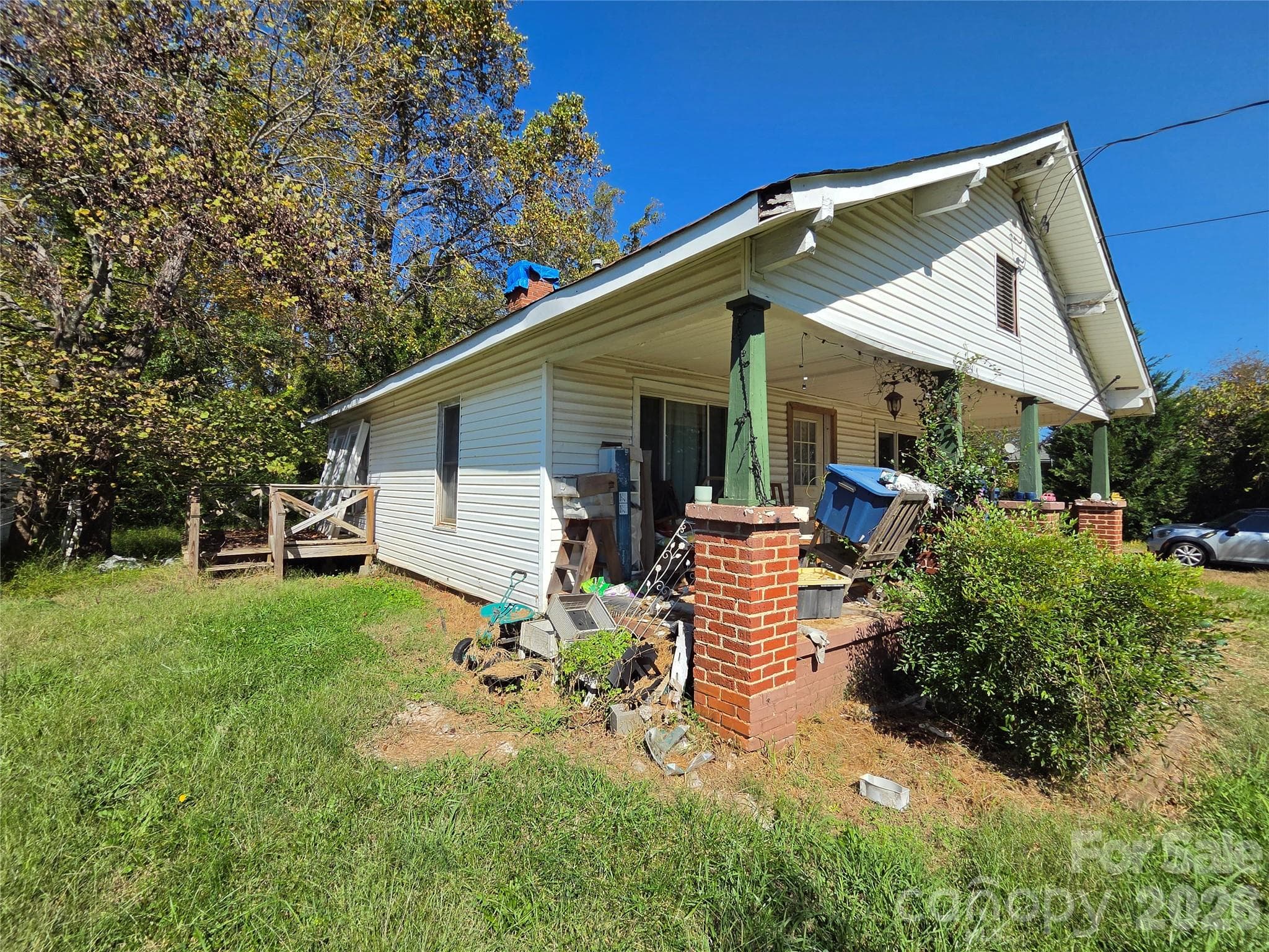Single Family Residence at 2220 Enon Road, Morganton, photo 6 of 7