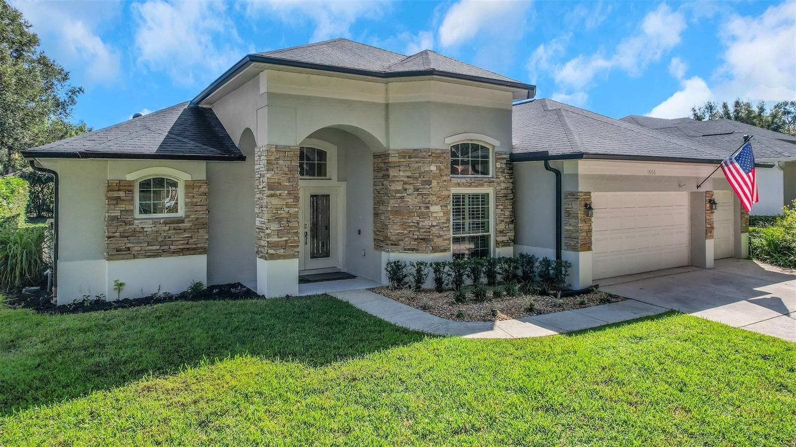 1606 CHERRY LAKE WAY