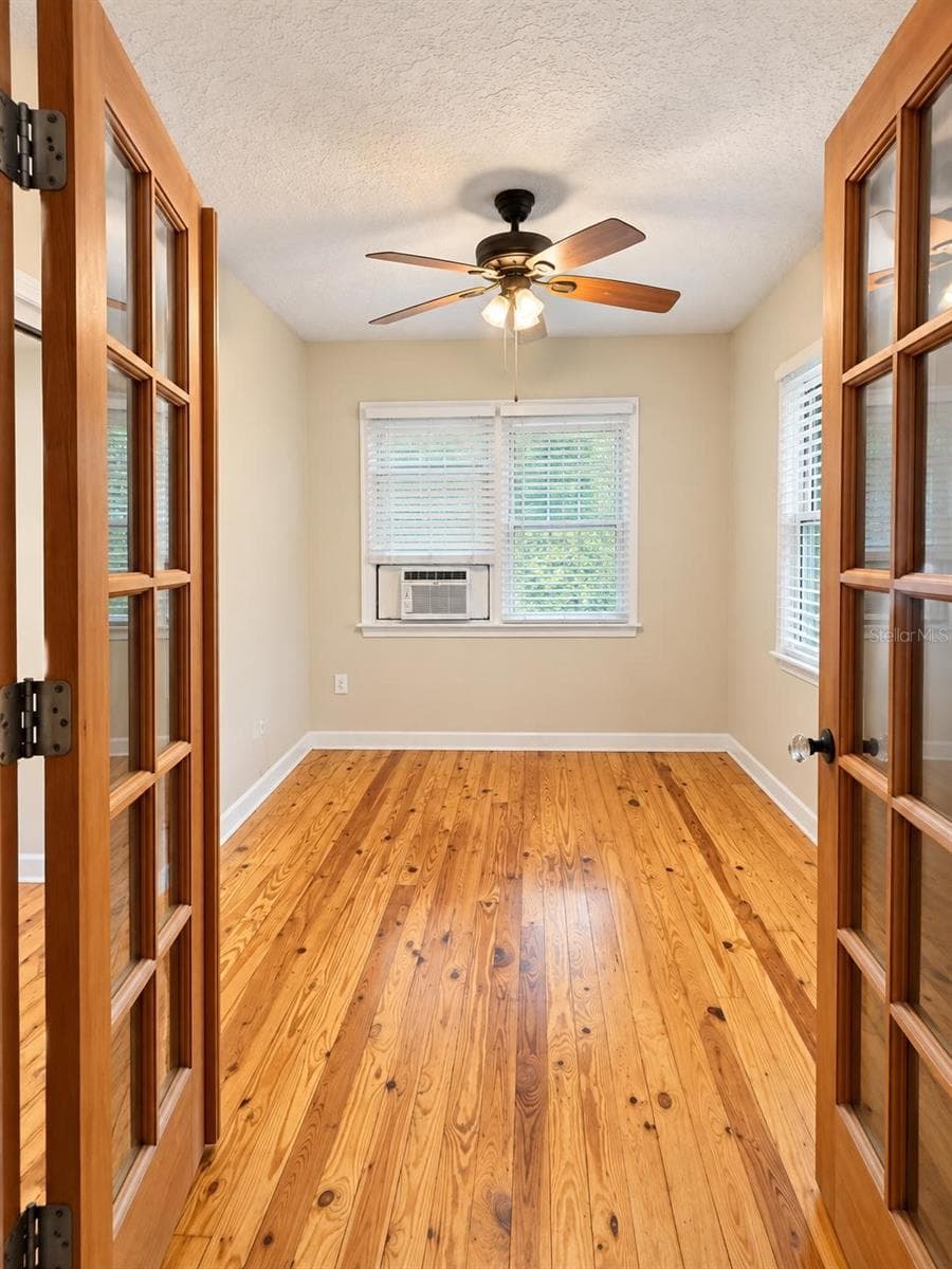 Front bedroom 1 - 2640 BEVERLY AVE, WINTER PARK
