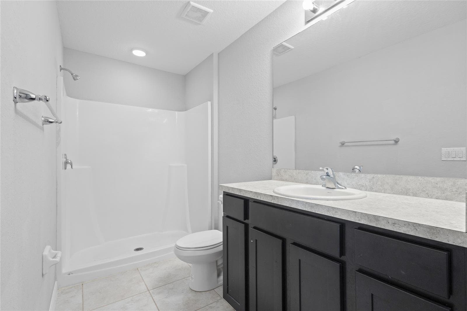 Single Family Residence at 4137 NE 14TH PL, CAPE CORAL, photo 16 of 32