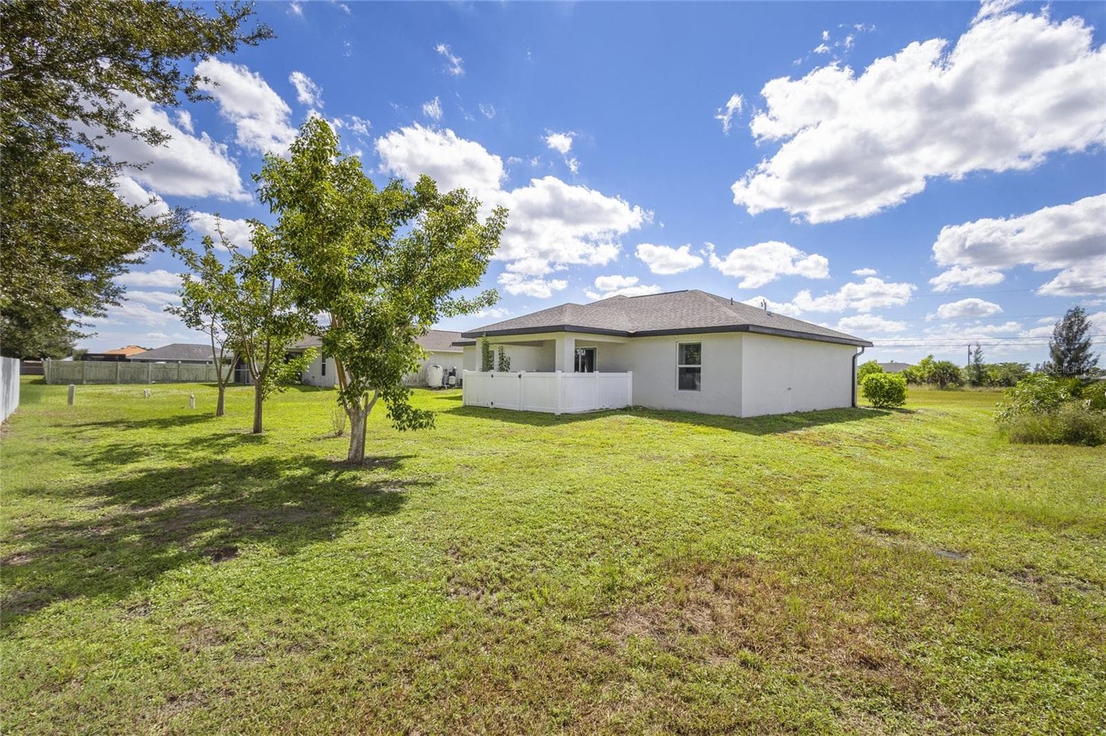 Single Family Residence at 4137 NE 14TH PL, CAPE CORAL, photo 25 of 32