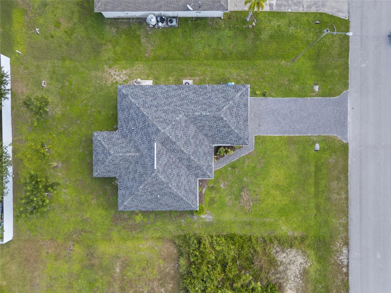 Single Family Residence at 4137 NE 14TH PL, CAPE CORAL, photo 29 of 32