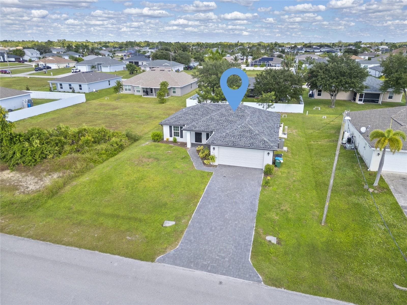 Single Family Residence at 4137 NE 14TH PL, CAPE CORAL, photo 30 of 32