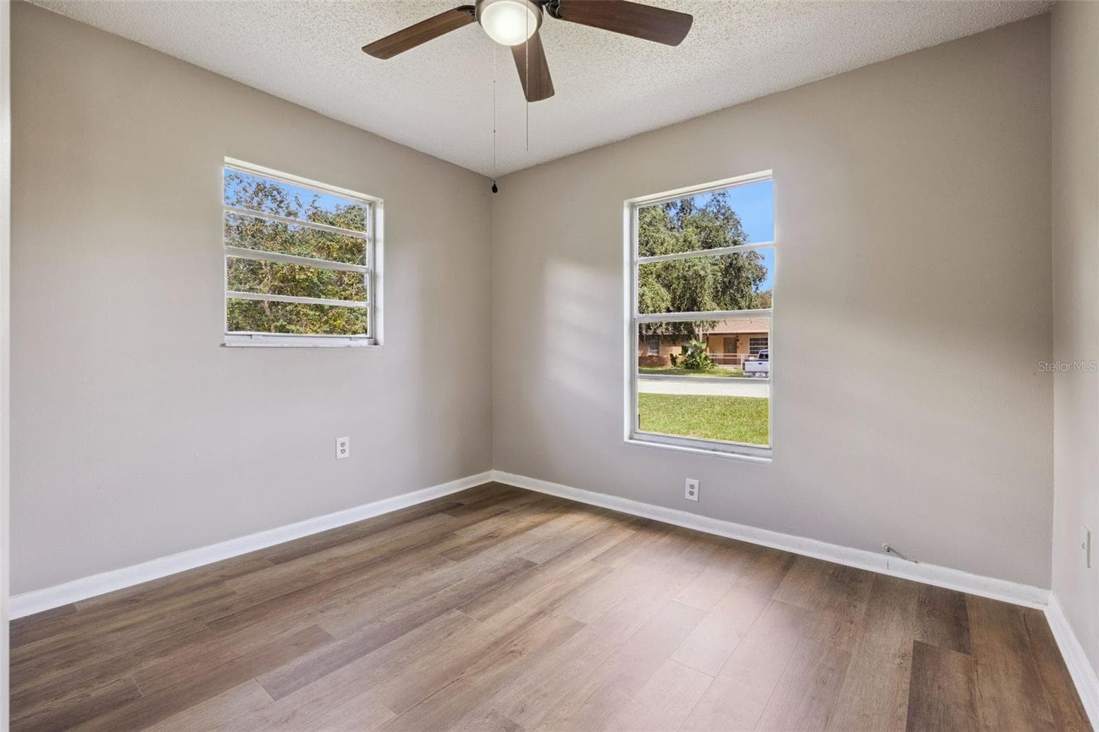 2nd Bedroom - 10.7 X 8.11 - 416 WINNERS CIR, LADY LAKE