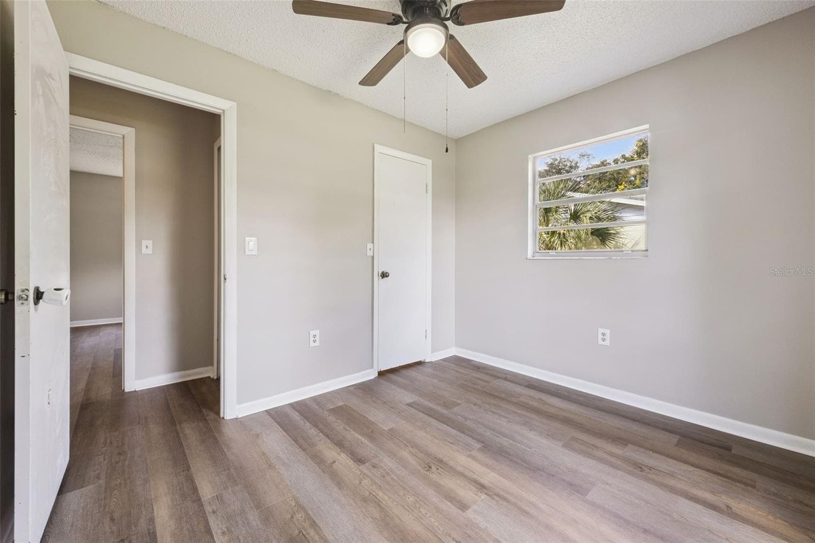 2nd Bedroom has a Walk In Closet. - 416 WINNERS CIR, LADY LAKE