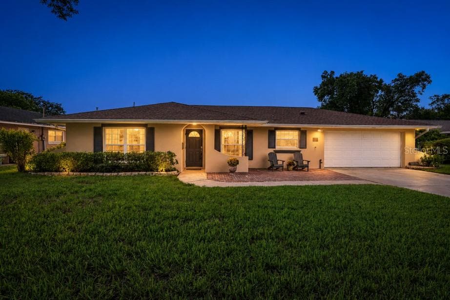 Single Family Residence at 3020 GREENMOUNT RD, ORLANDO, photo 2 of 42