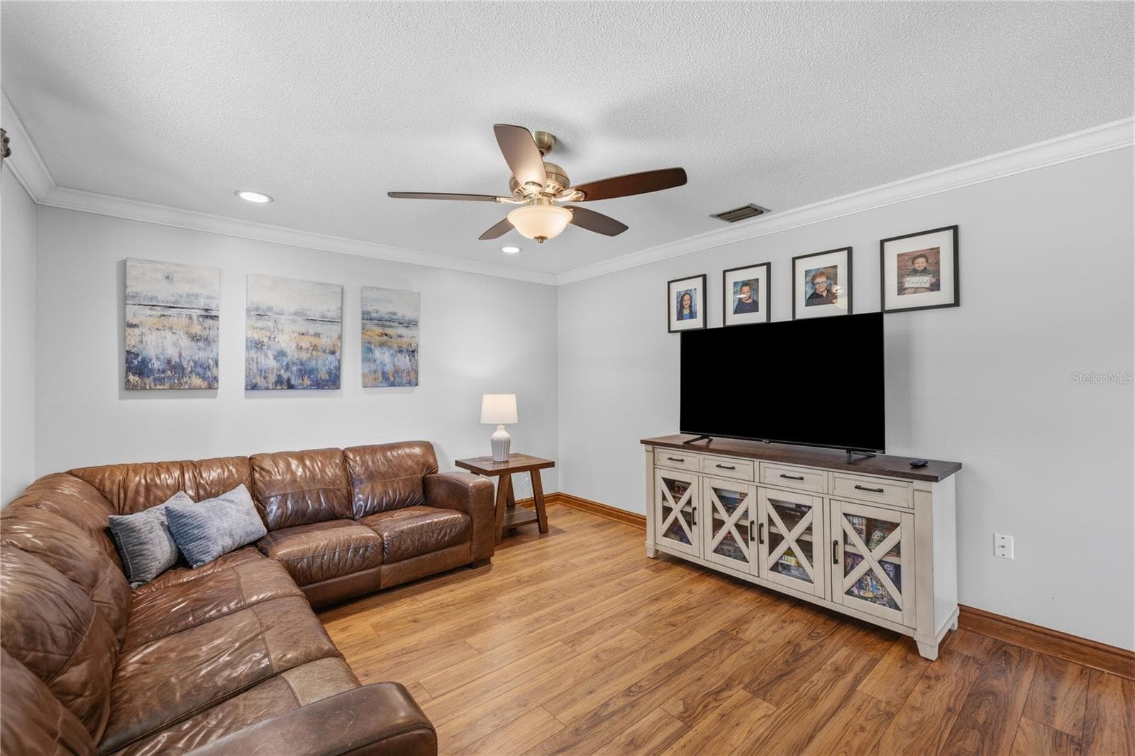 Living Room - 3020 GREENMOUNT RD, ORLANDO